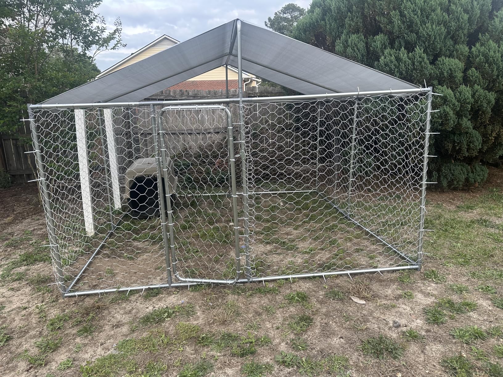 10x10FT Dog Kennel Outdoor Outside, Heavy Duty Metal Dog Enclosure with Waterproof Oxford Roof & Security Lock, Panels for Large Dogs & Small Animals, Backyard Pet Playpen customer photo 2
