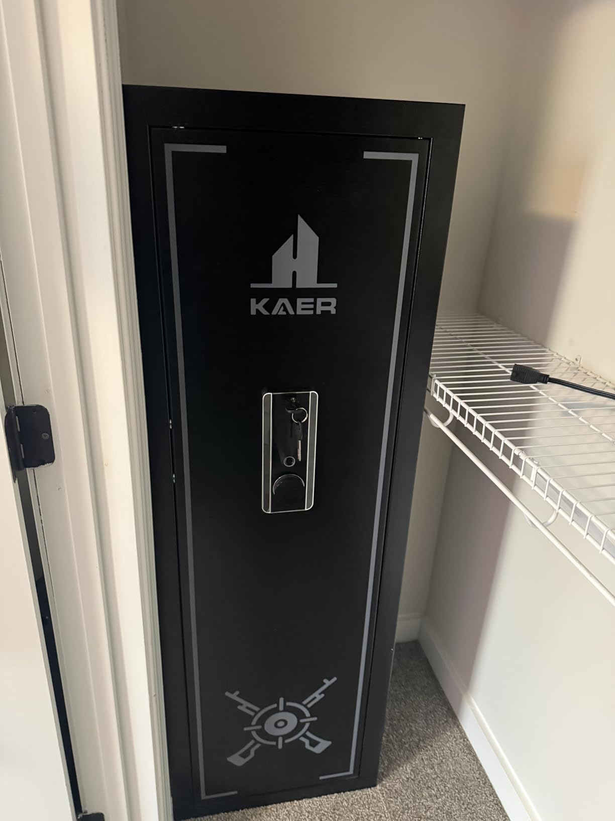 KAER Biometric Gun Safe Rifle,Gun Safes for Rifles and Pistols Holds 14-15 Firearms with Adjustable Racks & Pistol Storage,Fingerprint Keypad Lock Gun Cabinet for Home & Hunting for Enthusiasts customer photo 2