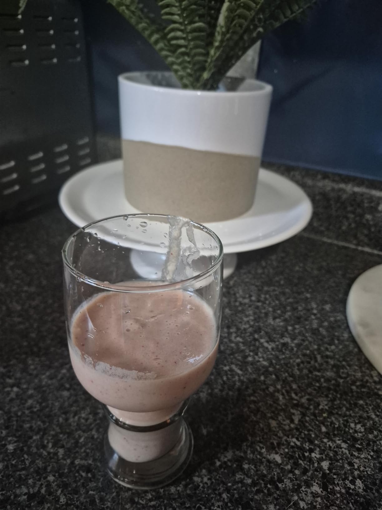 Ninja BlendPro Kitchen System | 72 oz* Full-Size Blender, 5-Cup Food Processor & 18 oz To-Go Cup | Total Crushing Tech, Presets for Smoothies, Ice Crush, Purees & Extracts | 1200 Watt | Beige | BO402 customer photo 1