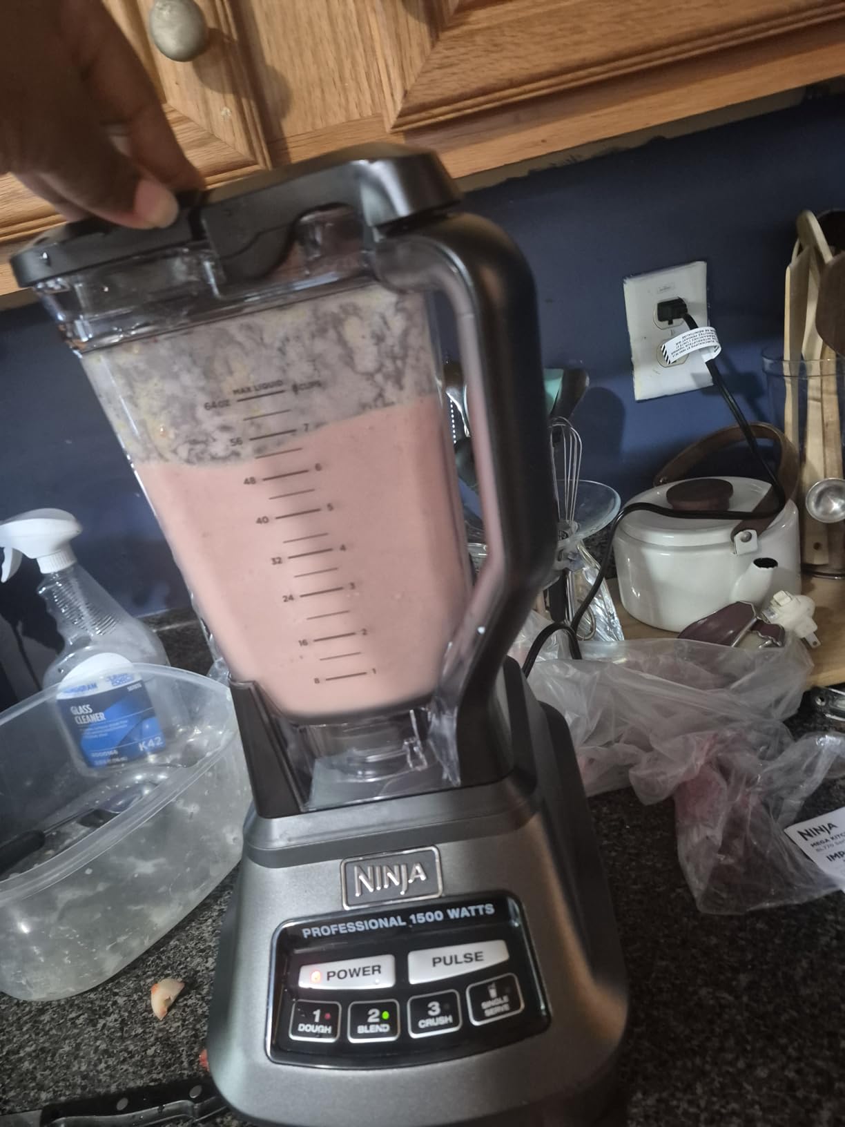 Ninja BlendPro Kitchen System | 72 oz* Full-Size Blender, 5-Cup Food Processor & 18 oz To-Go Cup | Total Crushing Tech, Presets for Smoothies, Ice Crush, Purees & Extracts | 1200 Watt | Beige | BO402 customer photo 2