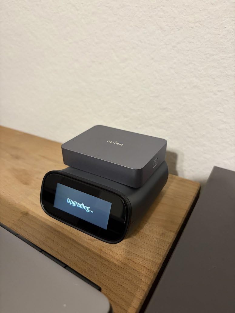 GL.iNet Comet Pro (GL-RM10) Remote KVM Over Wi-Fi, Dual Band Wi-Fi 6, 4K@30FPS Passthrough, Touchscreen, 32GB eMMC, Tailscale Support Remote Access and ATX/fingerbot for Disaster Recovery, Home Office customer photo 1