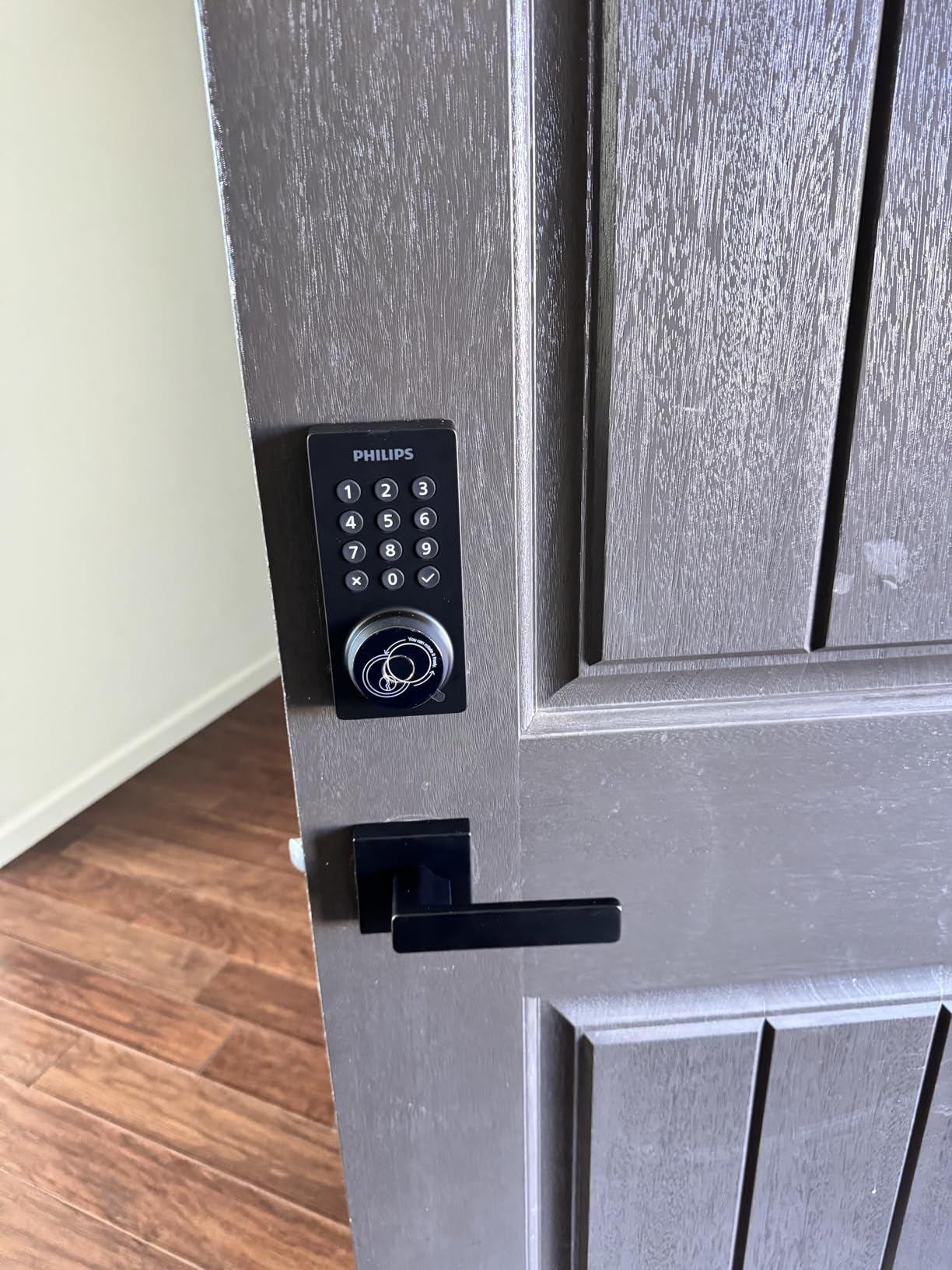 Philips WiFi Keypad Door Lock with Handle, Built-in WiFi, APP Remote Control, Voice & Fingerprint Unlock, Smart Locks for Front Door with Auto Lock, Keyless Entry Deadbolt, Satin Nickel customer photo 2