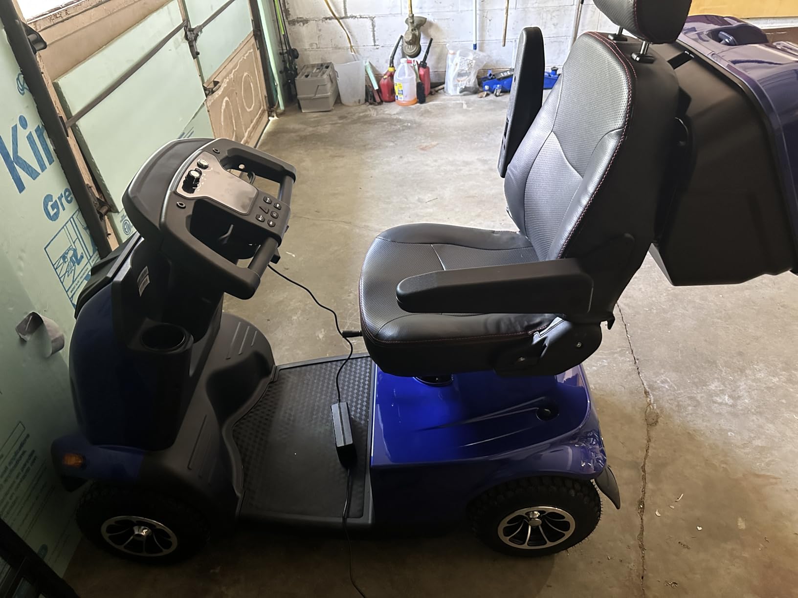 Ecomobi All-Terrain Heavy Duty Mobility Scooter for Seniors & Adults, 1000W Powerful Motor, 550 lbs Weight Capacity, 32 Mile Extended Range, 9 MPH, 13