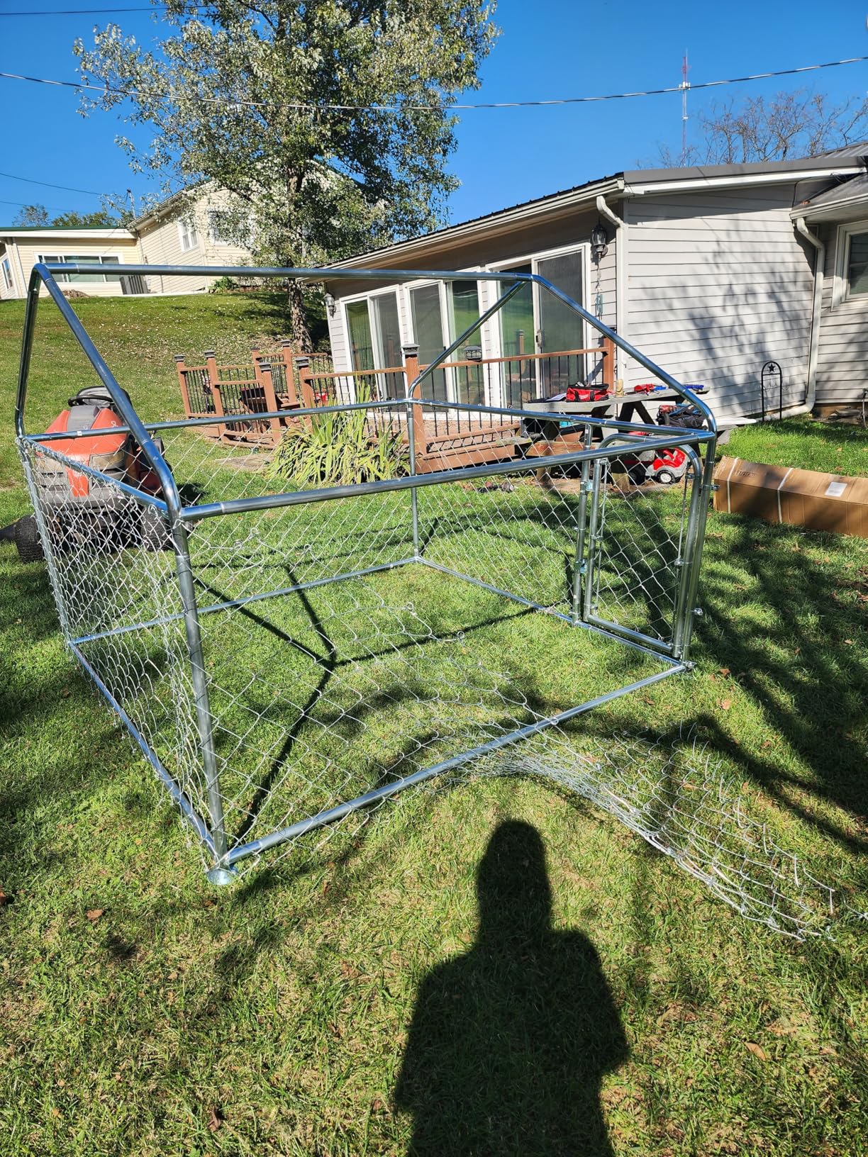 LotFun Outdoor Dog Kennel, Heavy Duty Pet Enclosure with UV & Rain-Proof Fully Covered Roof, Double Security Locks and Rustproof Metal Mesh for Medium to Large Dogs (7x7x5FT) customer photo 2