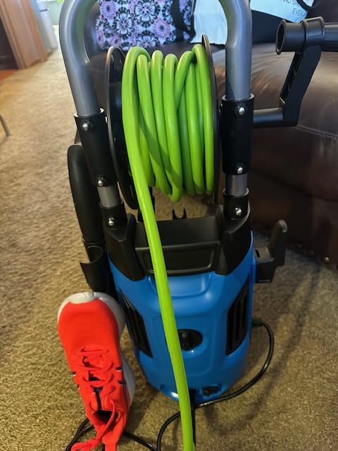 Professional 4200PSI 4GPM 212CC Gas Pressure Washer, 7.0HP Heavy-Duty 3600RPM Commercial Gas Power Washer with 10-inch Wheels 3000ML Foam Bottle 5 Nozzles 33FT Hose Reel, EPA/CARB/ETL Compliant customer photo 2