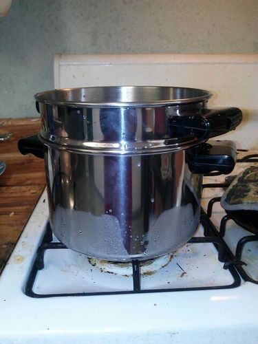 Farberware Classic Series Stainless Steel Stack 'n' Steam Sauce Pot and Steamer Set, Steamer Pot for Cooking, 3-Quart customer photo 1