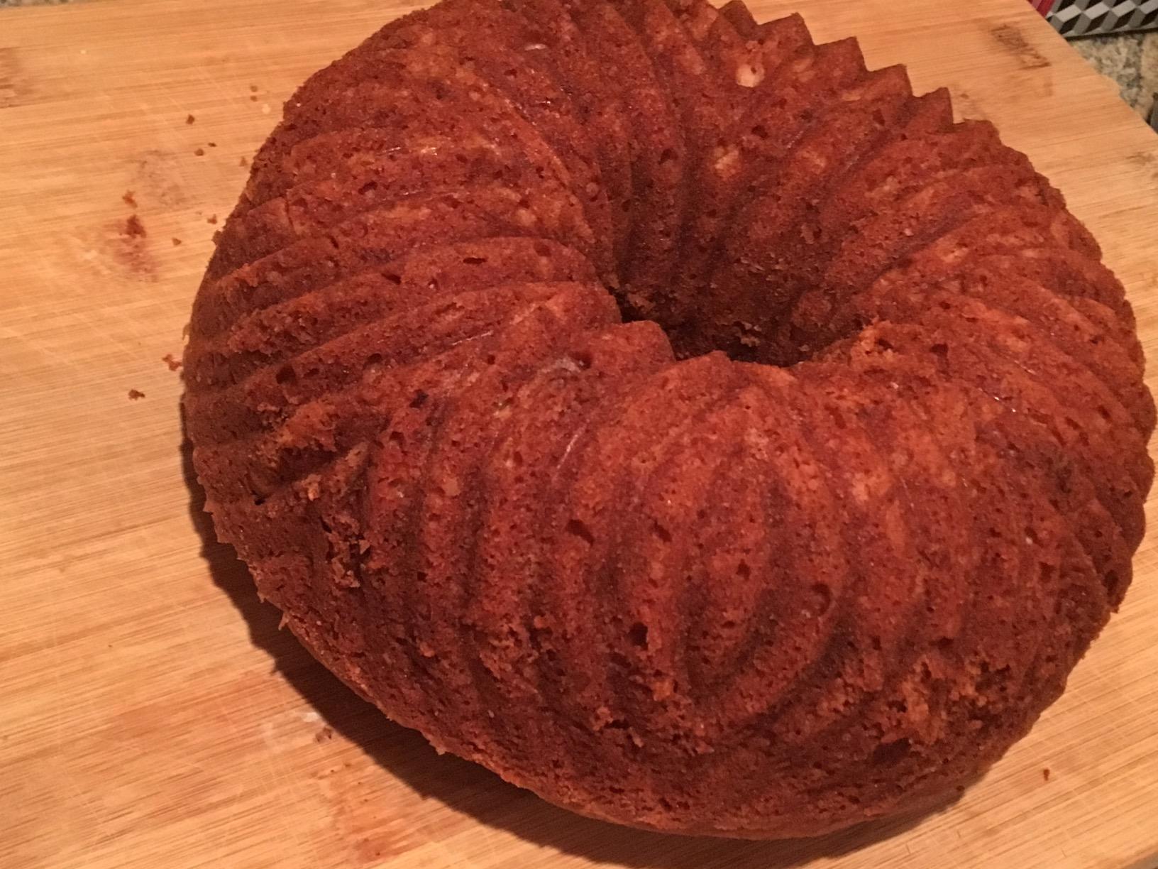 Nordic Ware Bavaria Bundt Pan, 10-Cup, Graphite customer photo 2