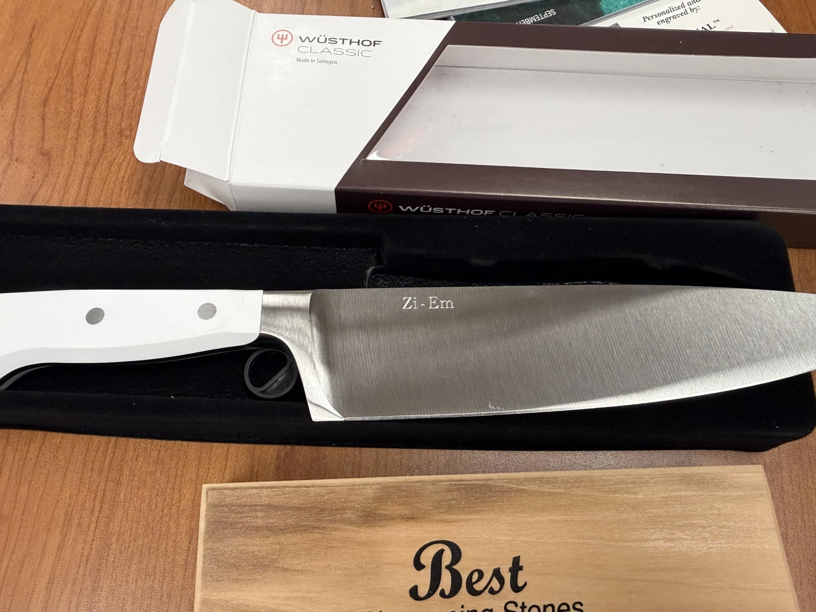 WÜSTHOF Classic 8 Inch Chef's Knife,Black,8-Inch customer photo 2