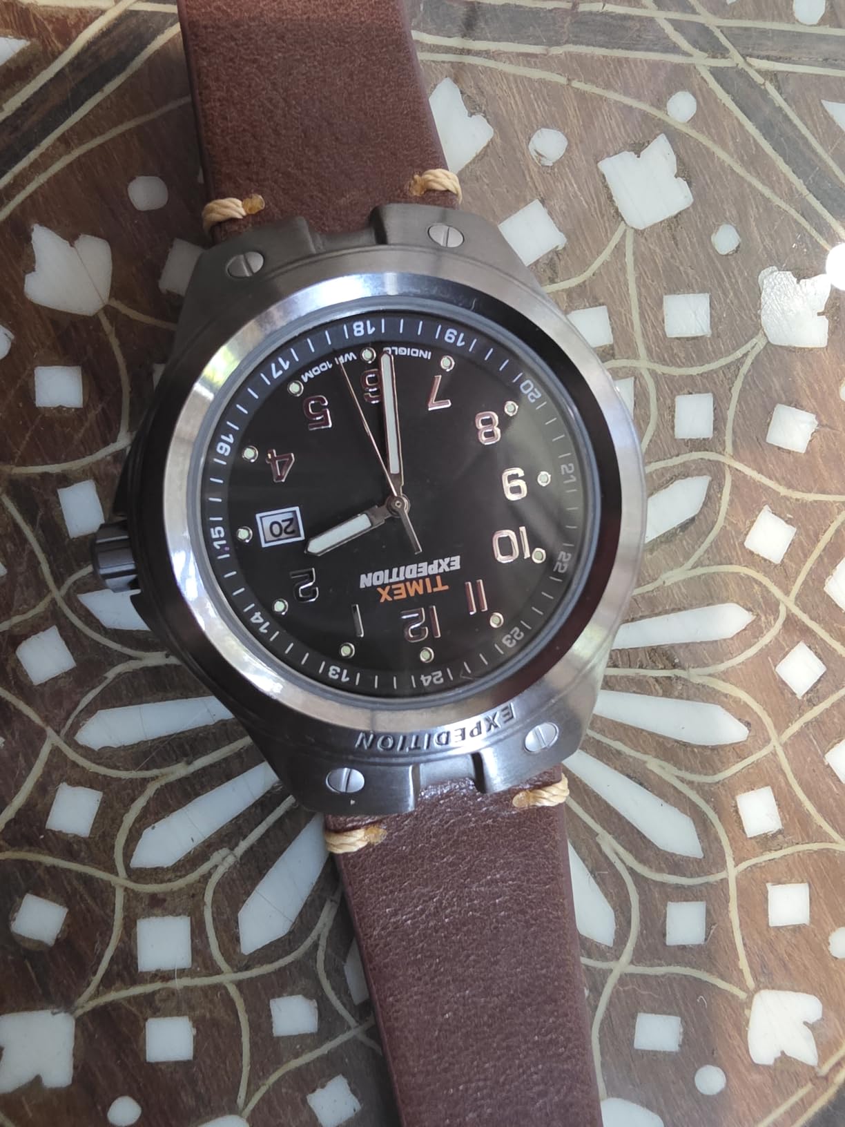 Timex Expedition Metal Field 40mm Men's Analog Watch | Luminous Hands | 24 Hour Time | Quick Date Function | Rugged Outdoor Watch | 50M Water Resistance customer photo 1