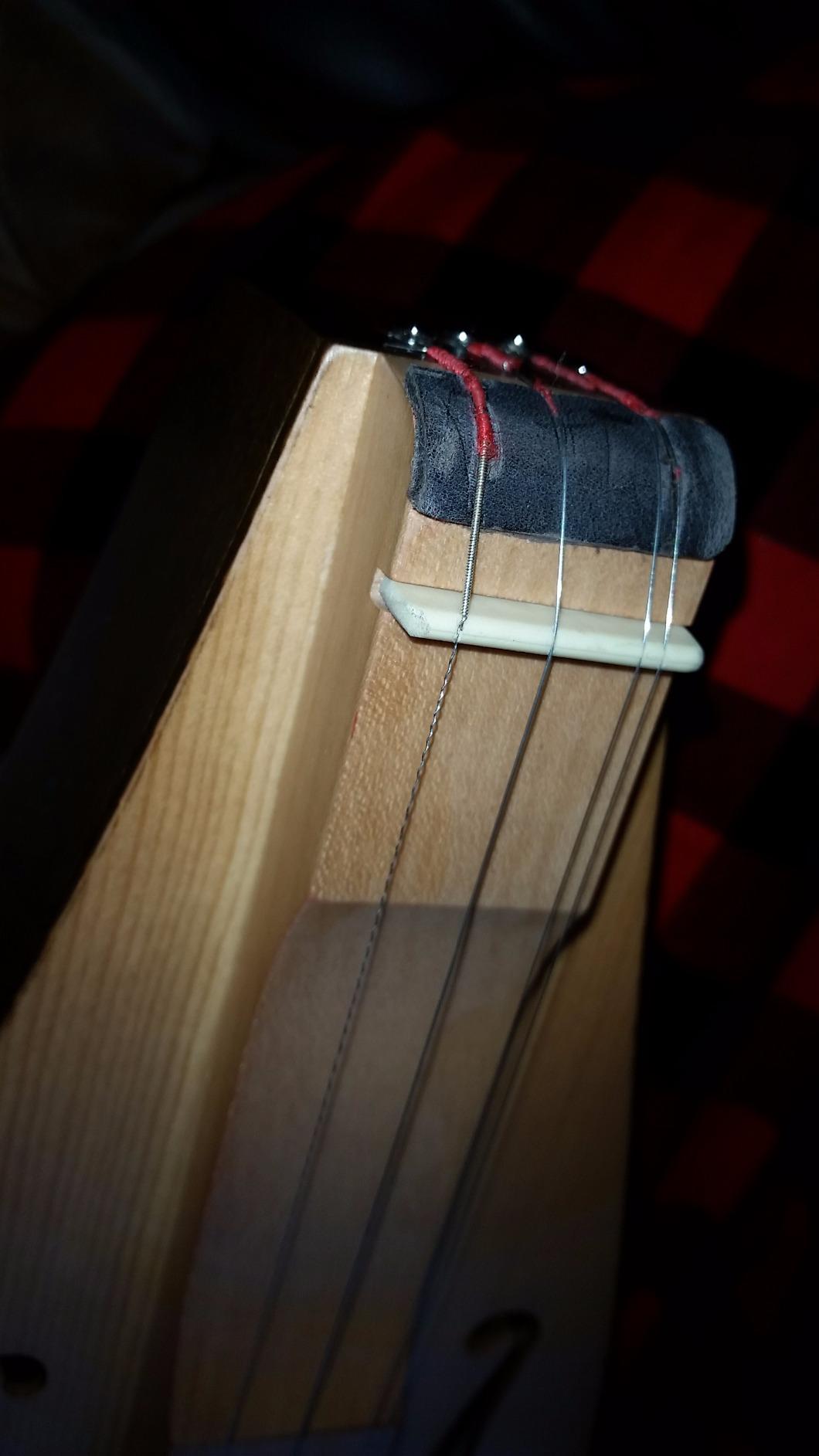 Applecreek ACD100 Dulcimer customer photo 1