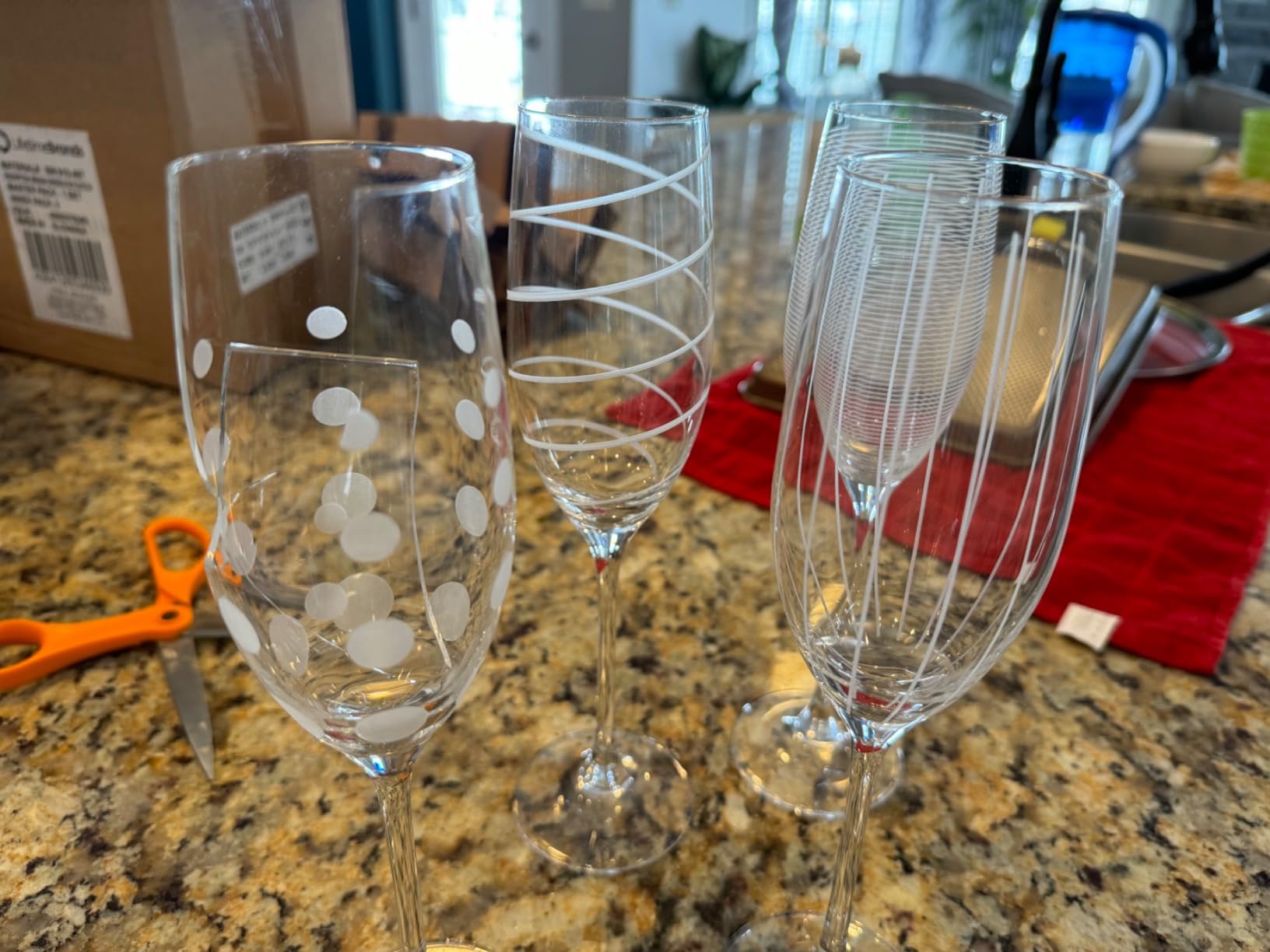 Mikasa Crystal Cheers Champagne Flutes, Set of 4, 8 fluid ounces customer photo 1