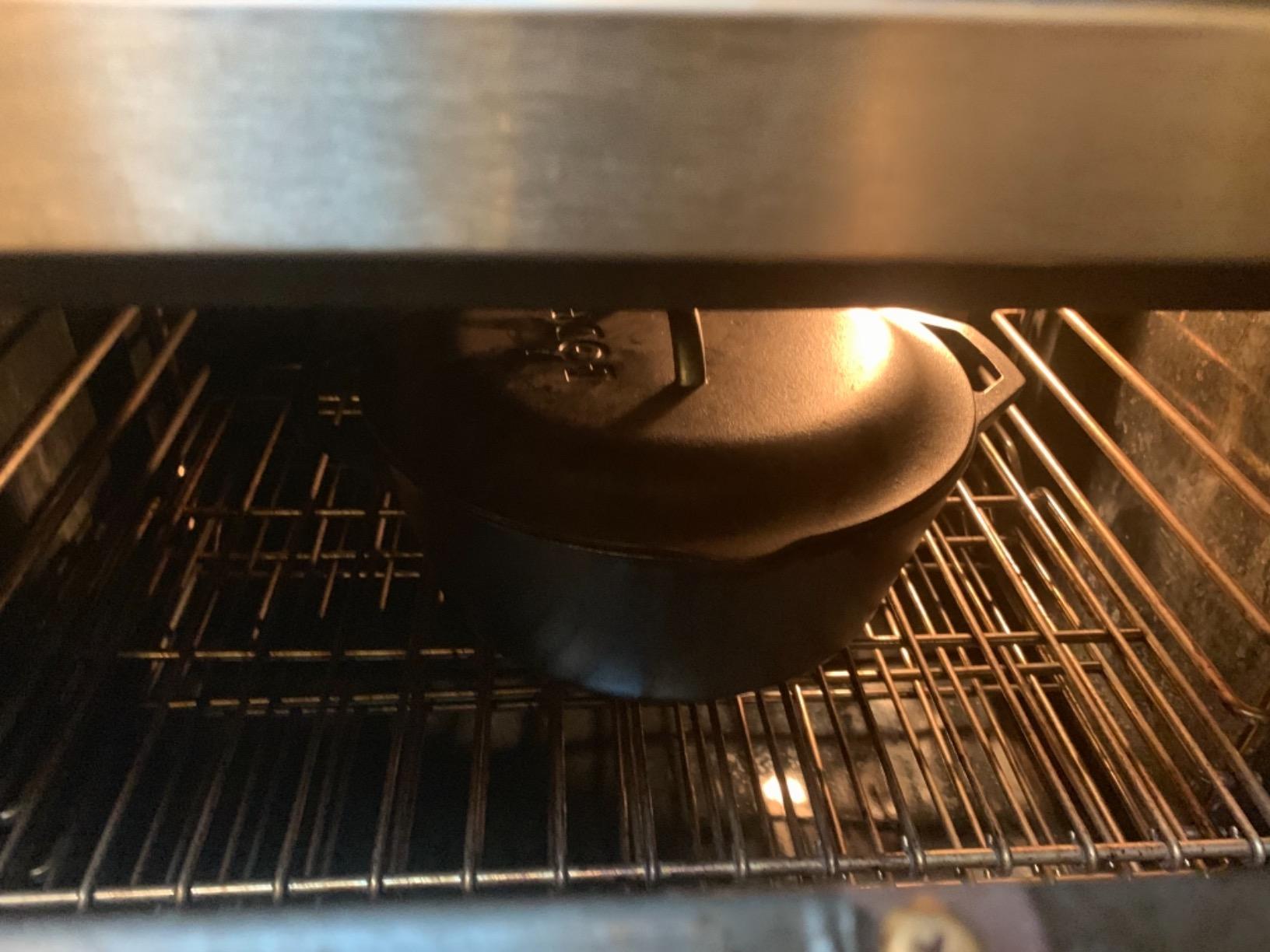 Lodge Cast Iron Dutch Oven with Loop Handle, 5 Quart customer photo 1