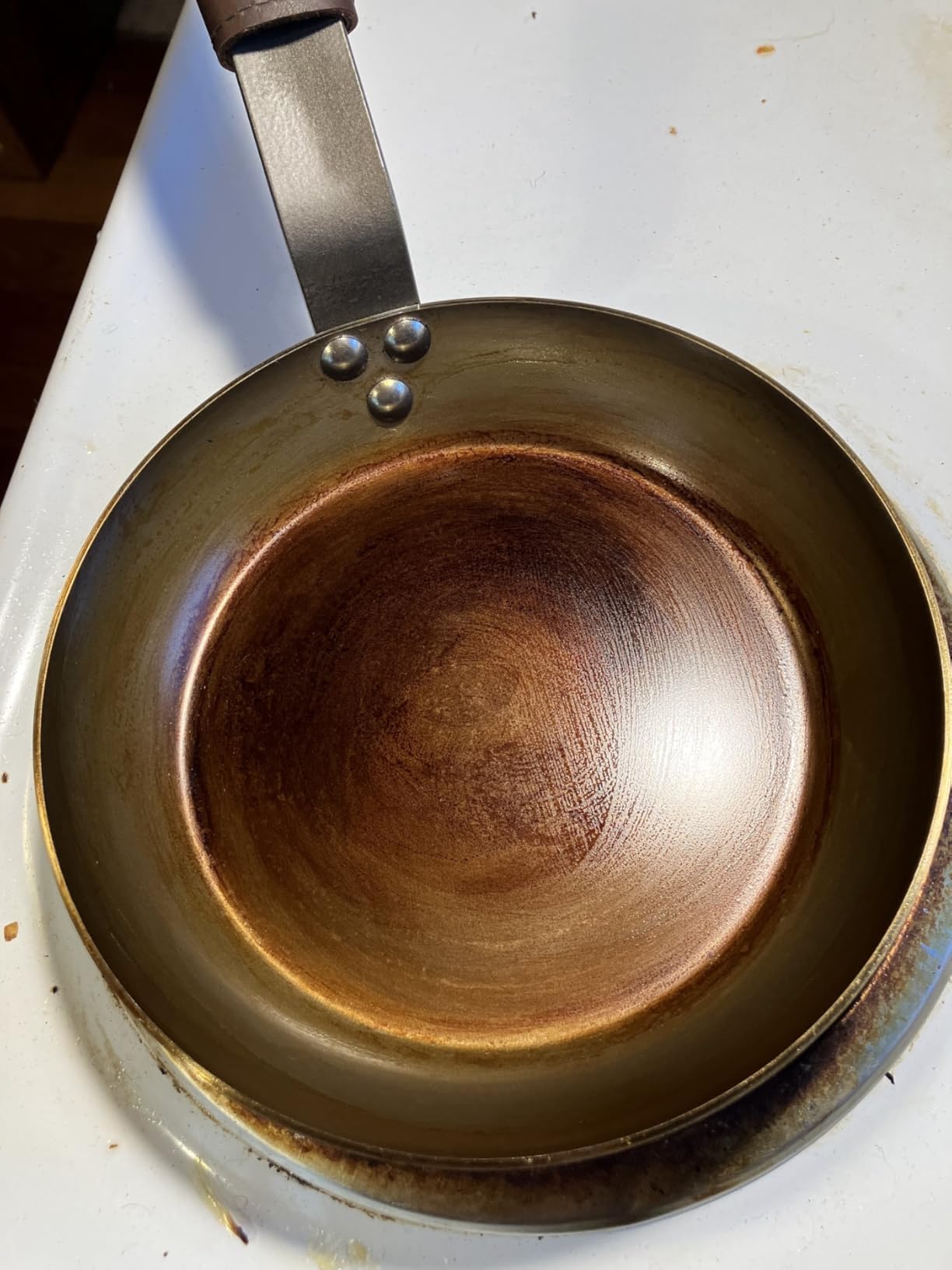 Mauviel M'Steel Black Carbon Natural Nonstick Frying Pan With Iron Handle, 11-in, Suitable For All Cooking Surfaces, Made in France customer photo 1