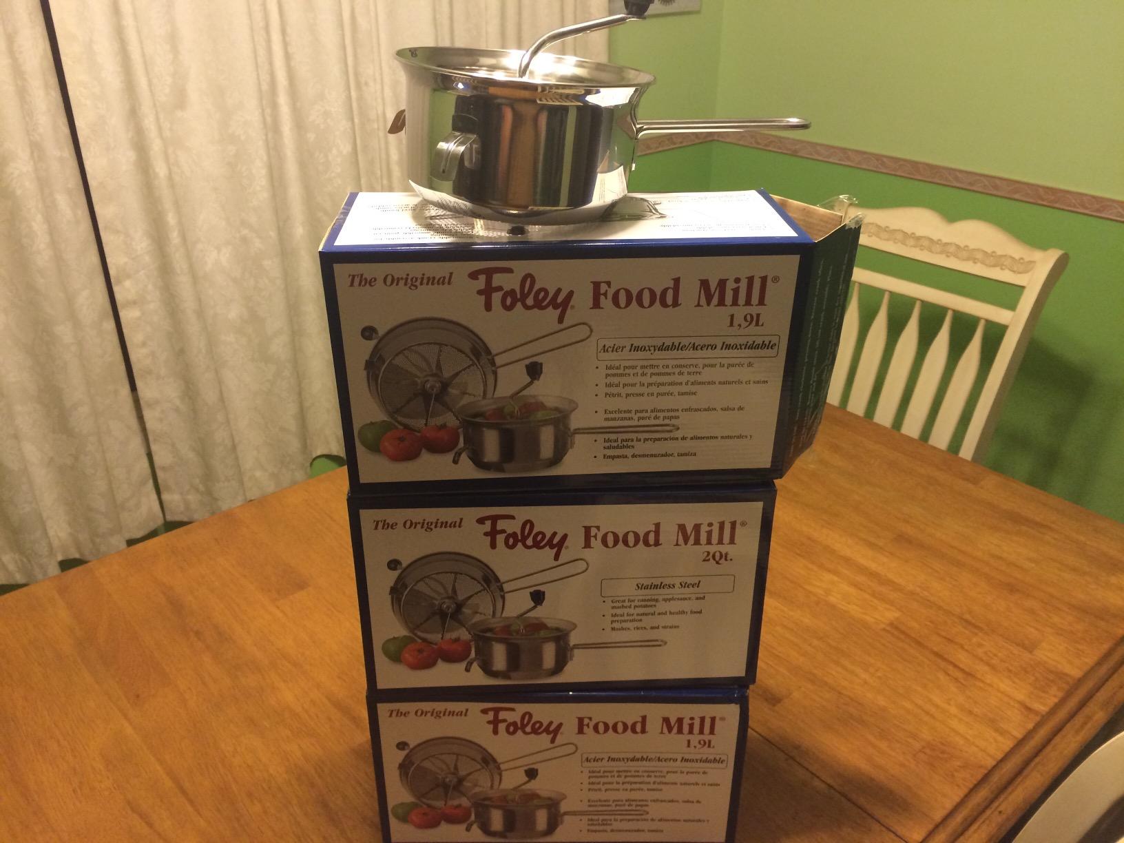 Mirro 50024 Foley Stainless Steel Healthy Food Mill Cookware, 2-Quart, Silver - Effortless Pureeing and Straining, Built for Lasting Use, Premium Milling Discs, Dishwasher Safe for Easy Cleaning customer photo 2