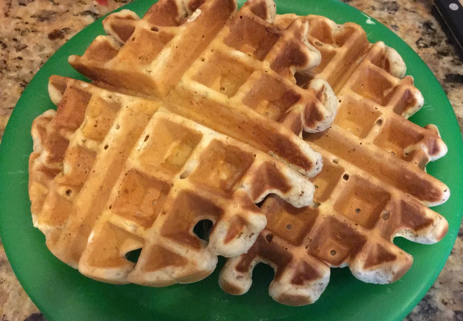 Presto 03510 Ceramic FlipSide Belgian Waffle Maker customer photo 1