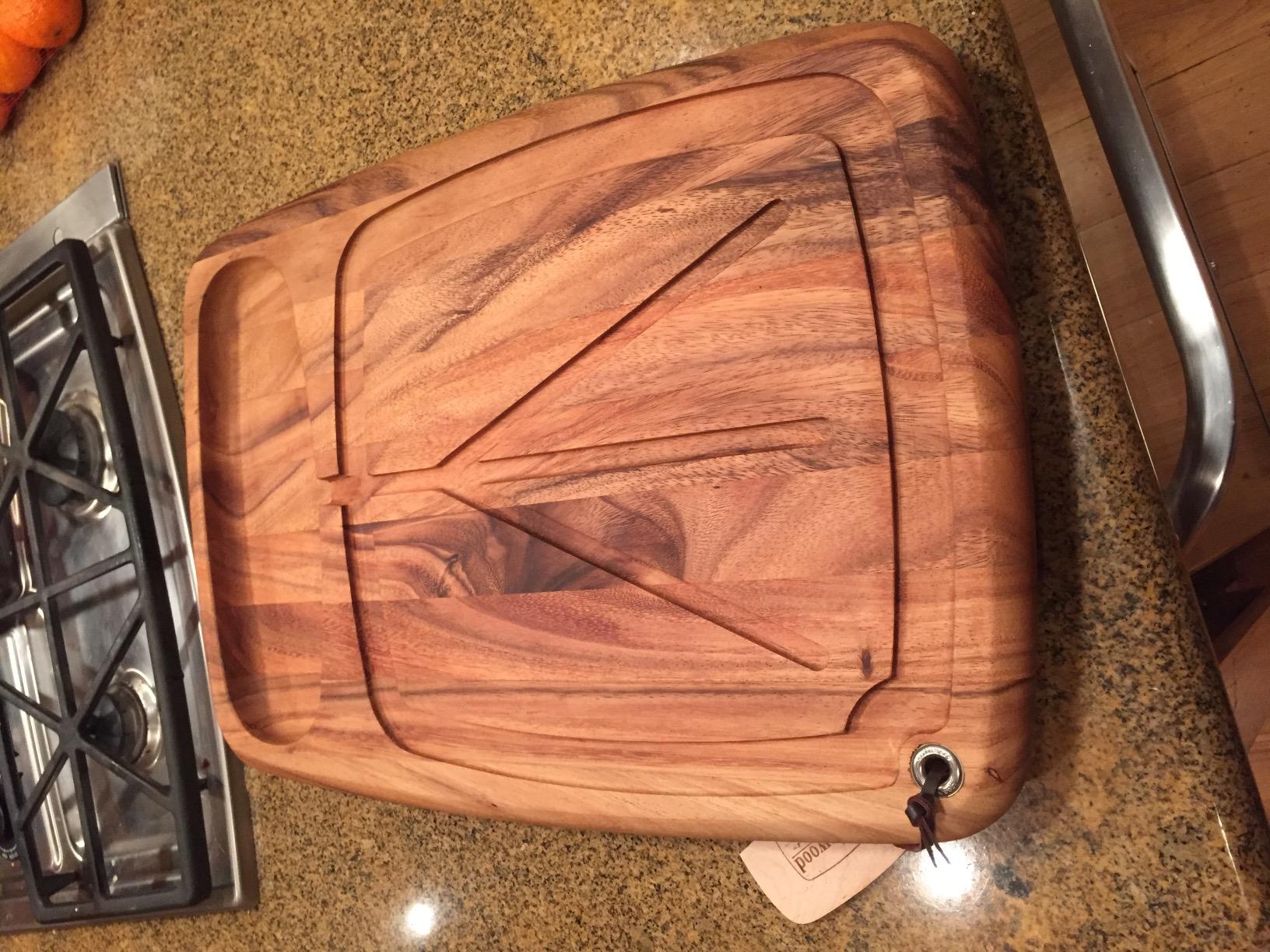 Ironwood Gourmet Kansas City Large Carving Board with Juice Channels, 22 x 15 x 2.5 inches, Acacia Wood customer photo 2