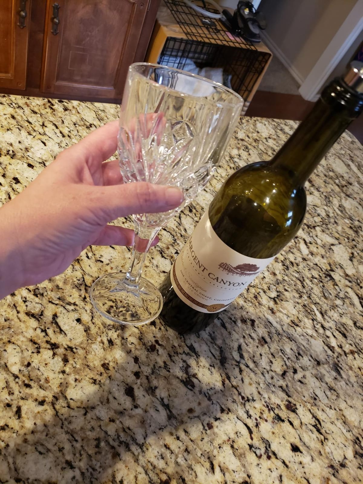 Godinger Dublin Wine Glasses, Stemmed Wine Glass Goblets, Stemmed Drinking Glasses, Glass Cups, Barware & Drinkware, 10oz Set of 4 customer photo 2