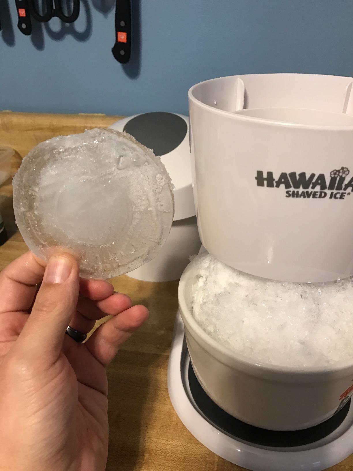 Hawaiian Shaved Ice Machine Kit - 3 Flavors, 25 Cups, Straws, Pourers, Ice Molds customer photo 1