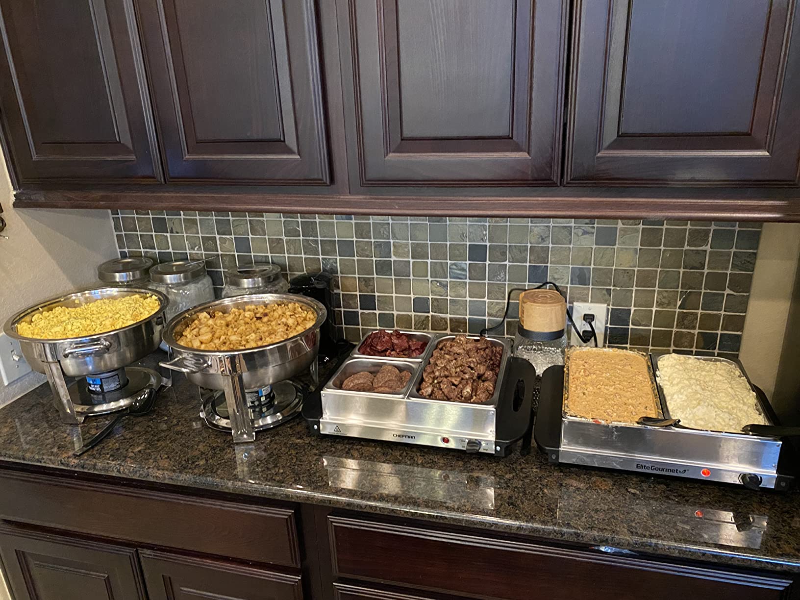 Elite Gourmet EWM-6122 Dual Buffet Server, 5 Qt, Stainless Steel | Adjustable Temperature Control, Clear Slotted Lids - Great for Parties, Entertaining, Holidays & Catering - 2 x 2.5 Qt Trays customer photo 2