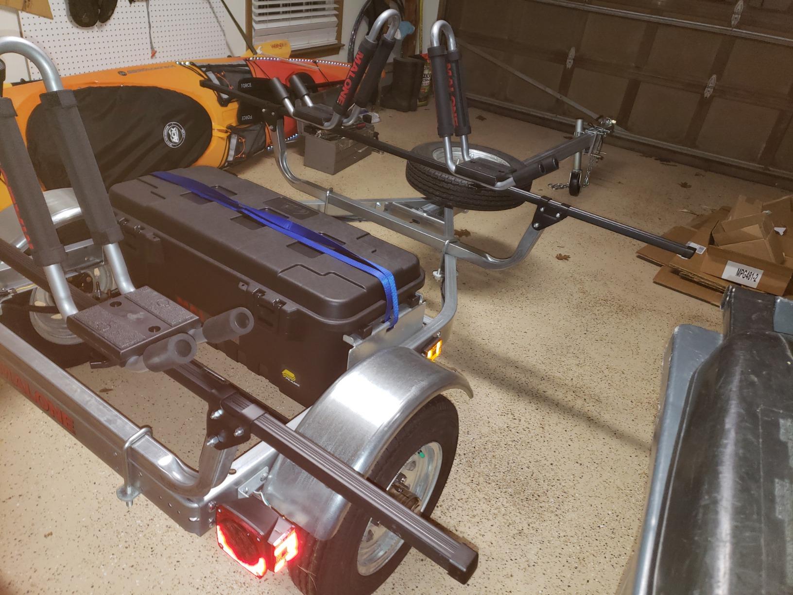 Malone MPG462G2 MicroSport 4 Kayak Trailer with 4 J-Rack Kayak Carriers & Spare Tire | 20' / 800 lbs Capacity | Fully Submersible | Marine Grade Galvanized Steel Construction customer photo 1