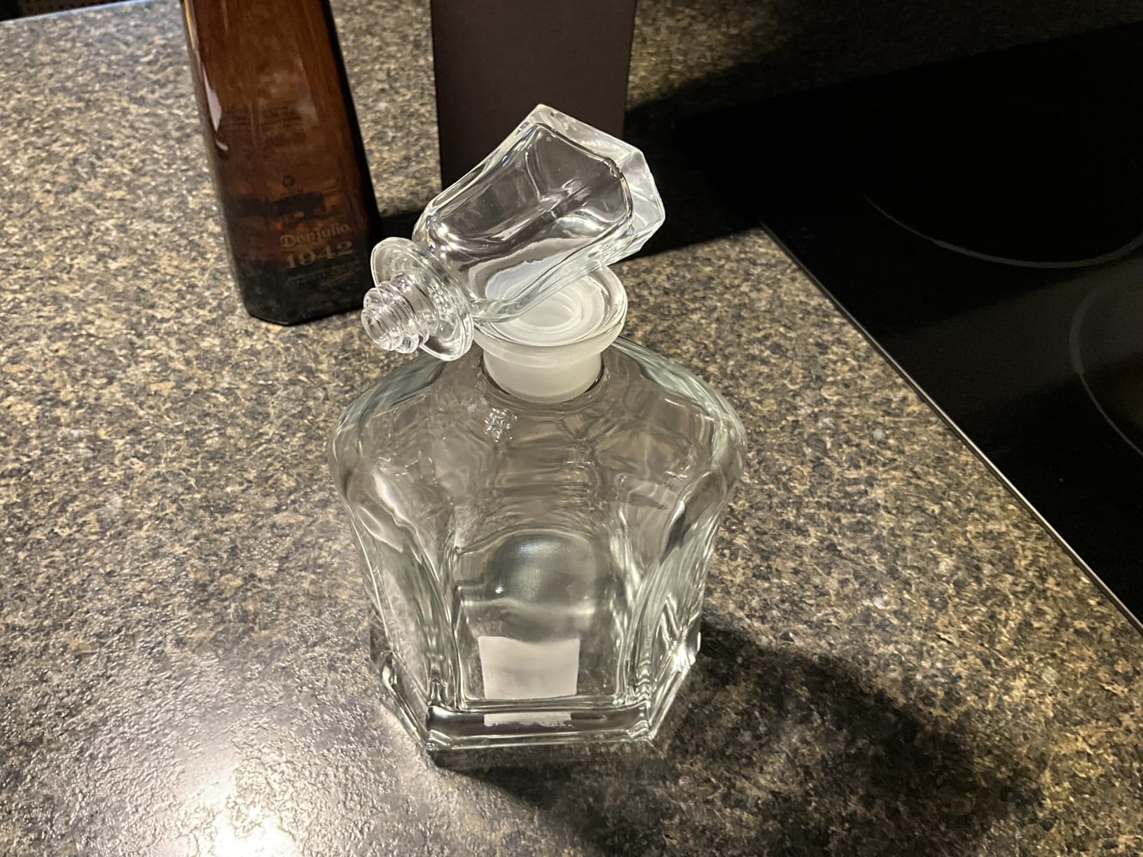 Bormioli Rocco Selecta Collection Whiskey Decanter - Sophisticated 33.75oz Diamond Decanter With Starburst Detailing - For Whiskey, Bourbon, Scotch & Liquor customer photo 1