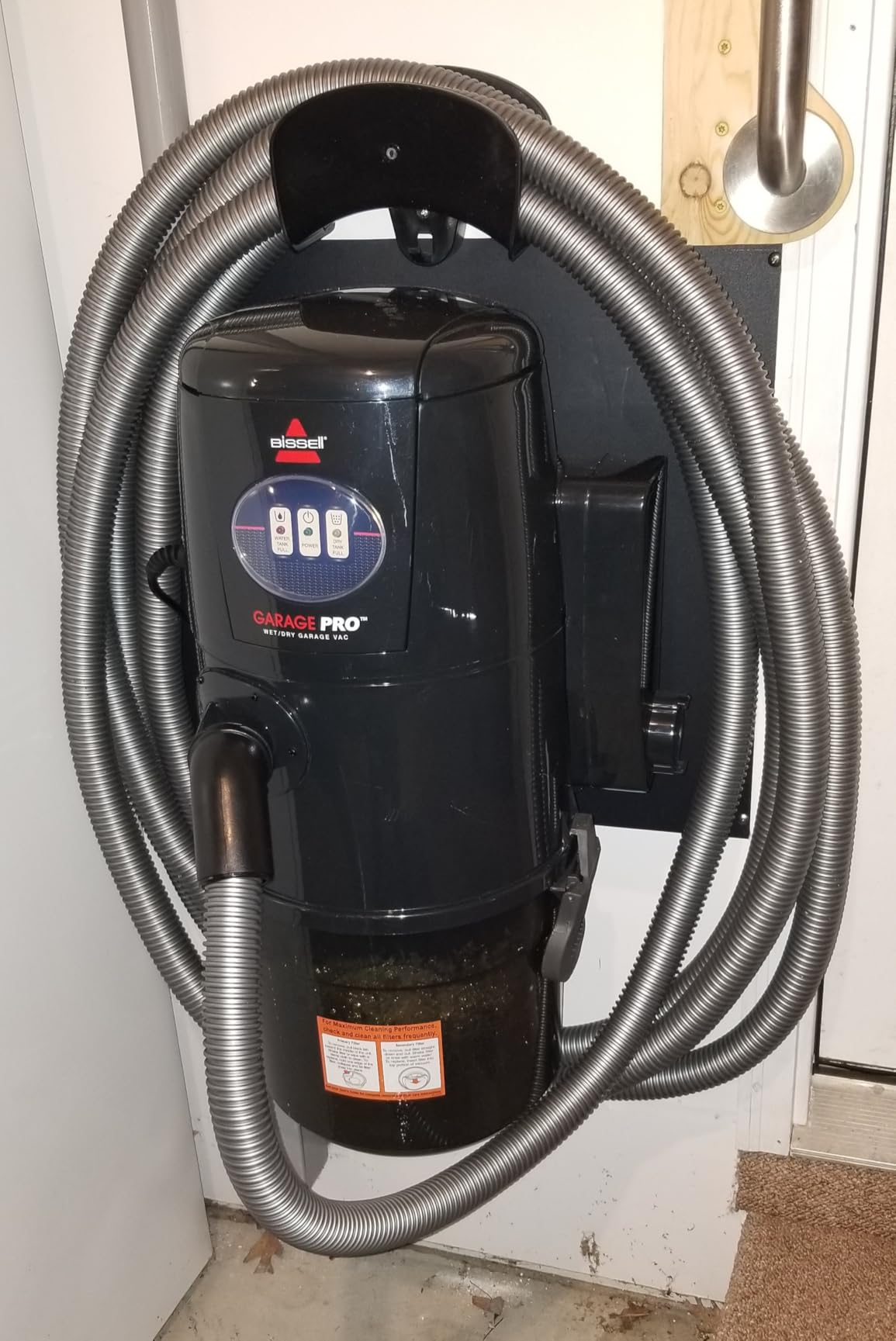 Bissell Garage Pro Wall-Mounted Wet Dry Vacuum/Blower, 18P03 customer photo 2