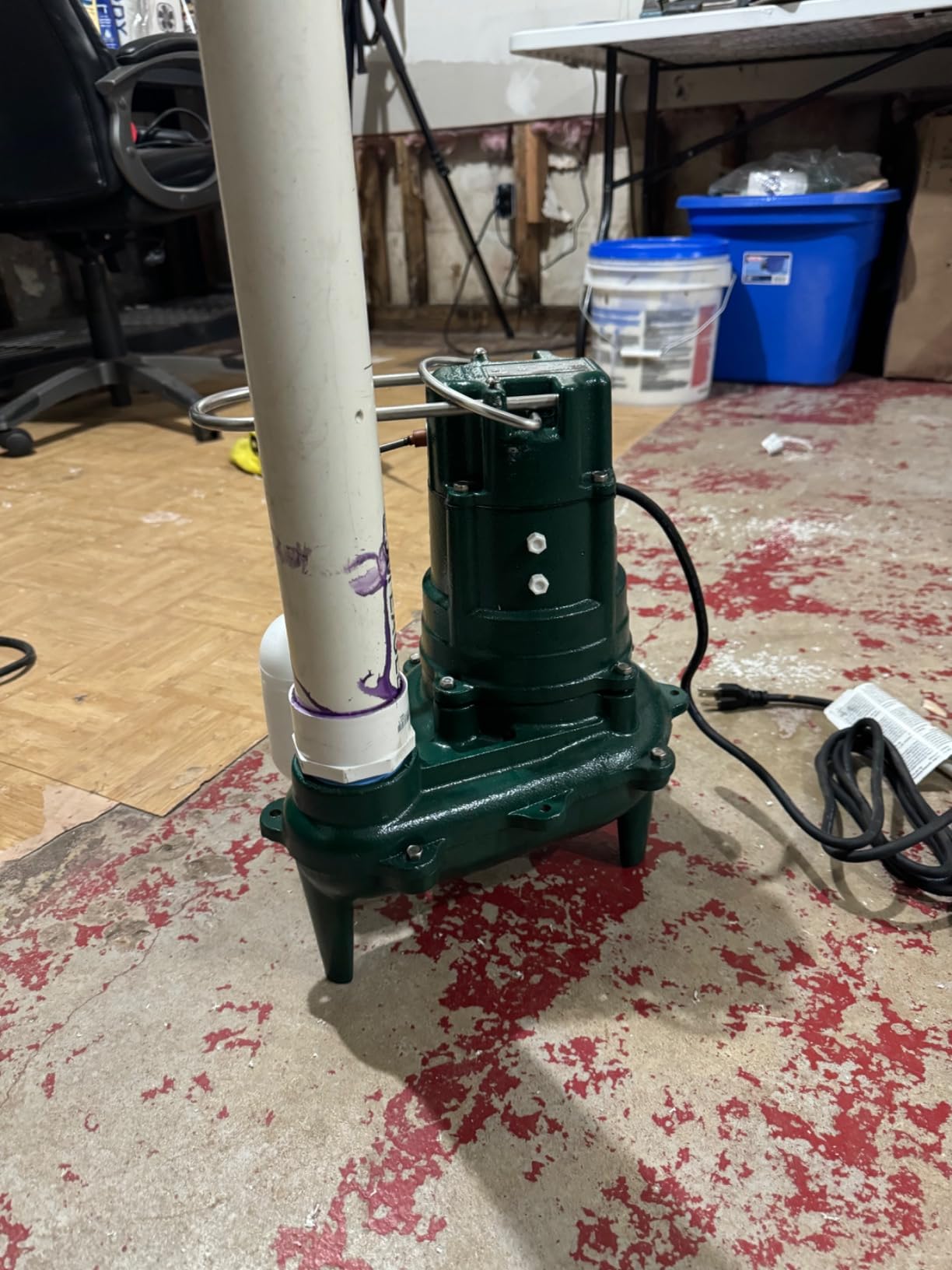 Zoeller Waste-Mate 267-0001 Sewage Pump, 1/2 HP Automatic - Heavy-Duty Submersible Sewage, Effluent or Dewatering Pump customer photo 2