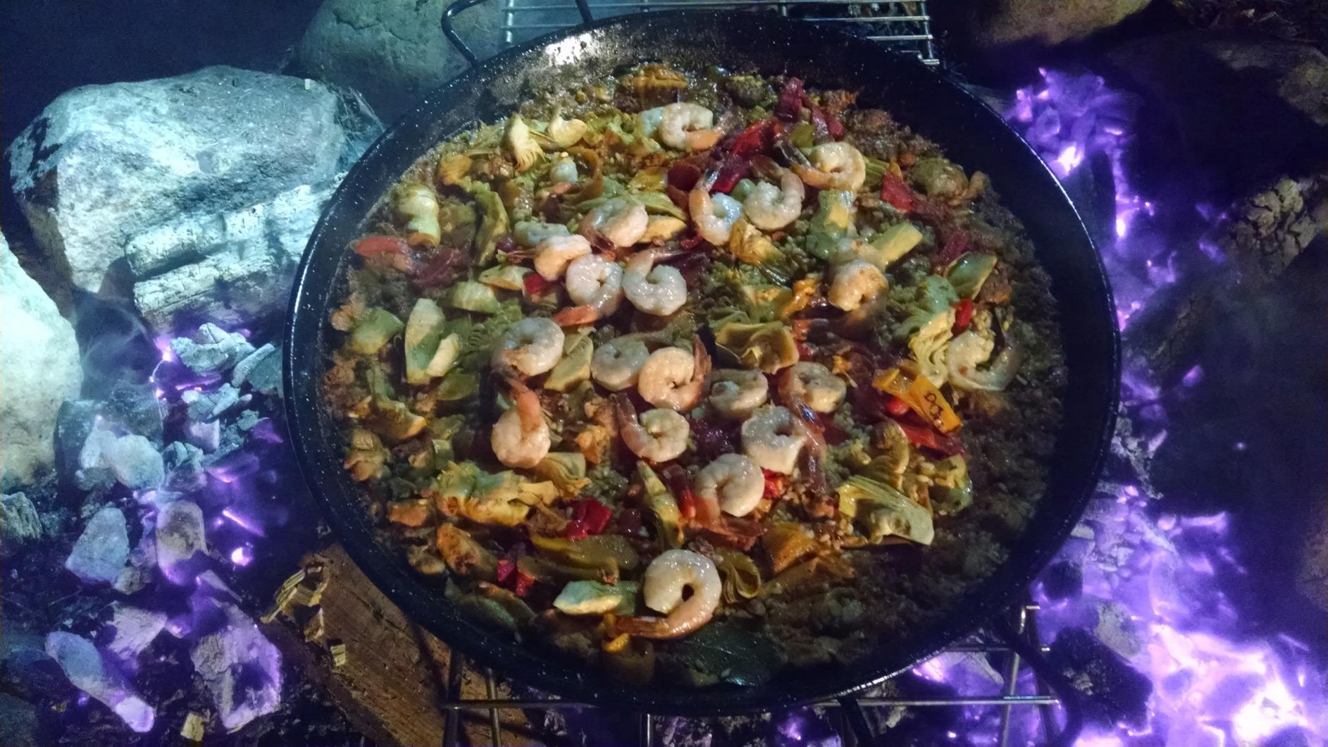 Garcima 18-Inch Enameled Steel Paella Pan, 46cm customer photo 1
