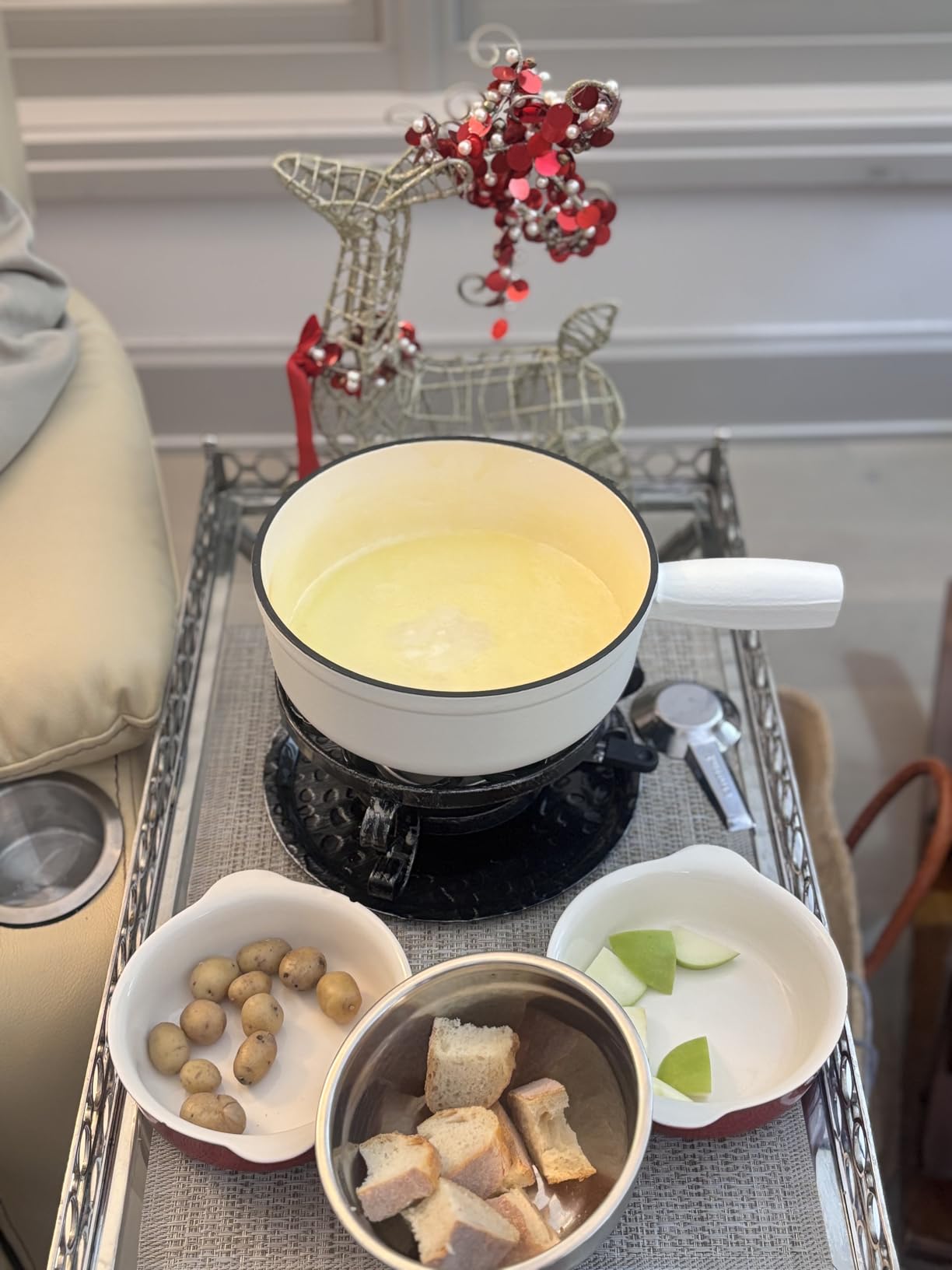 Swissmar Lugano Cast Iron Cheese Fondue Set, 9-Piece, 2 QT / 2 L - Ideal for Melting Cheese, Chocolates, Caramel, & More - Perfect for Kitchen Collection & Gift Giving - Cherry Red customer photo 2