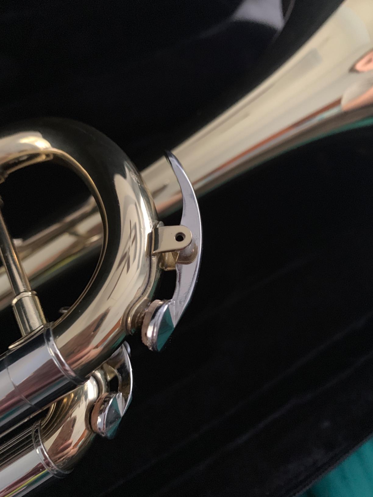 Jean Paul TR-330 Student Bb Trumpet, Two-Piece Yellow Brass Bell, Stainless Steel Valves, U.S. Play-Tested, Gold Lacquer Finish, 7C Mouthpiece and Semi-Hard Case Included customer photo 2