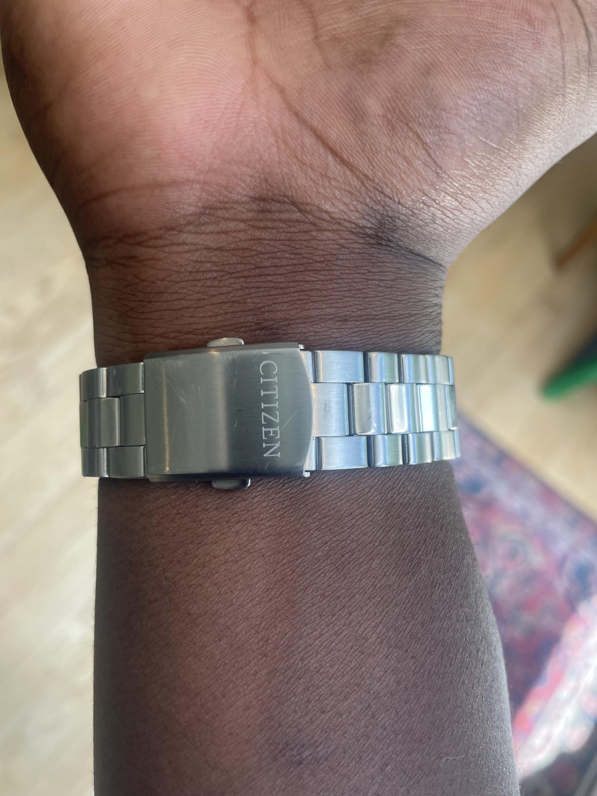 Men's Classic Quartz Watch customer photo 1