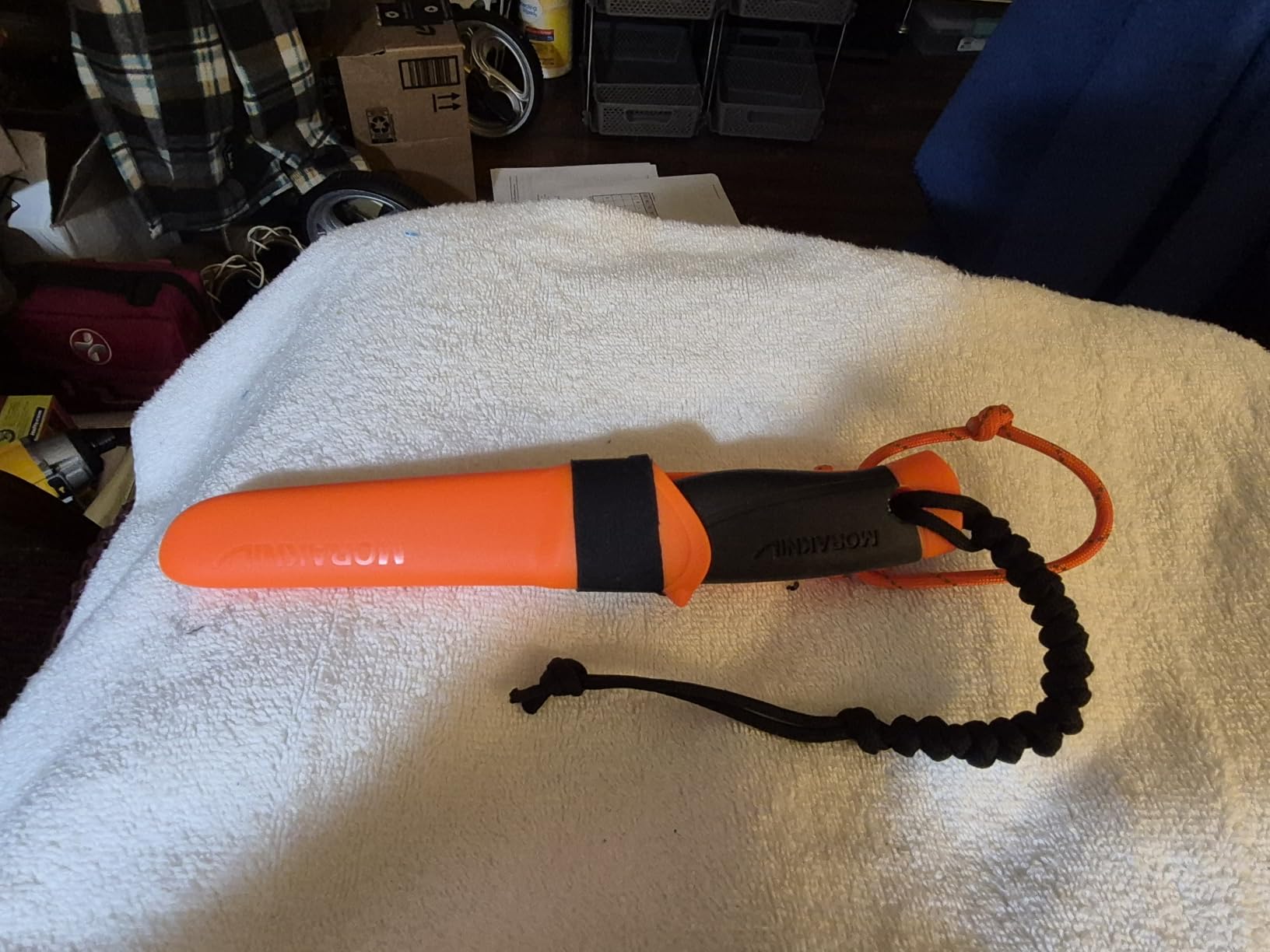 Morakniv Companion Heavy Duty Knife with Sandvik Carbon Steel Blade, 0.125/4.1-Inch customer photo 1