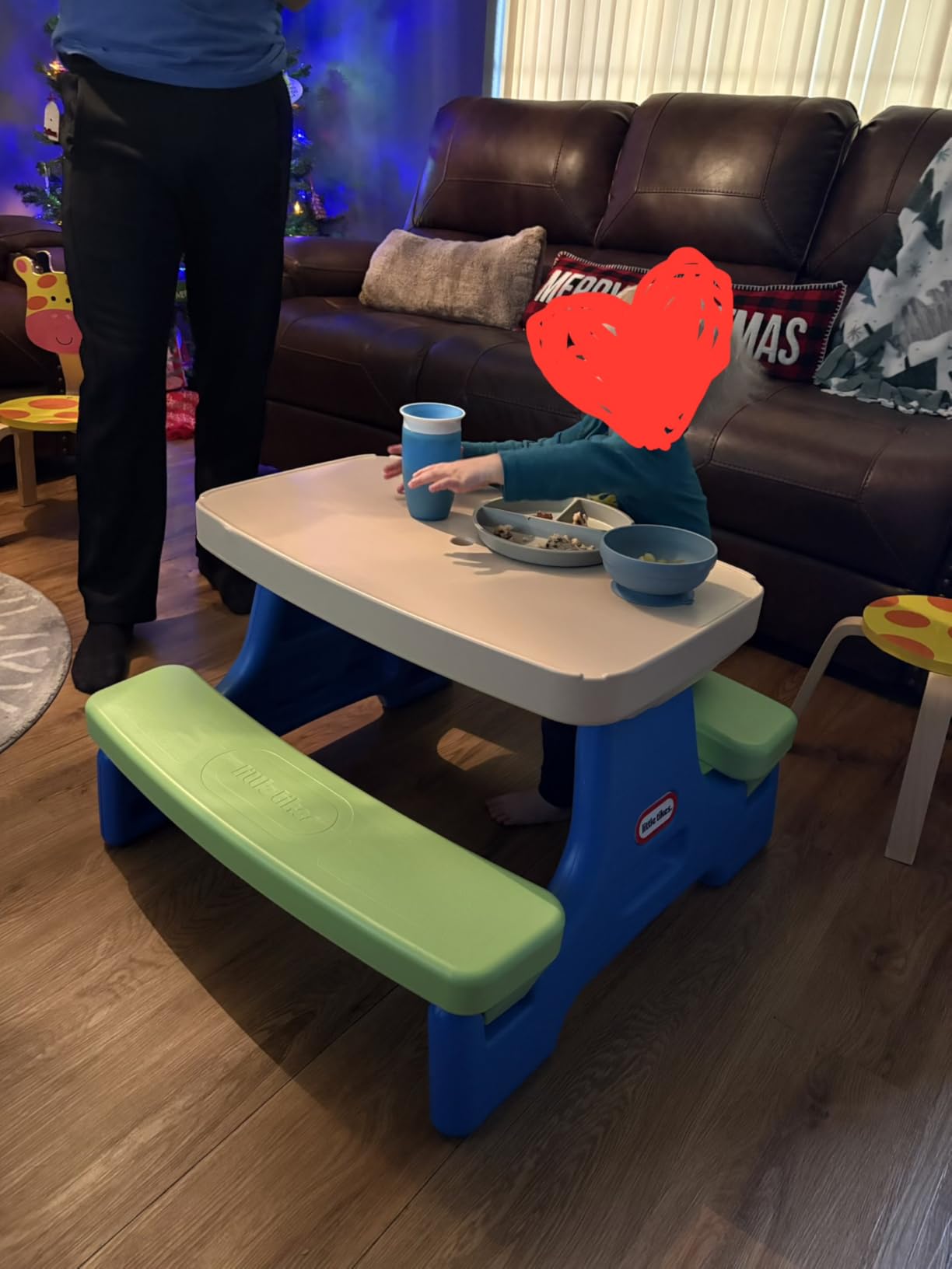 Little Tikes Easy Store Jr. Play Table (Amazon Exclusive), Ages 18 Months to 5 Years customer photo 2