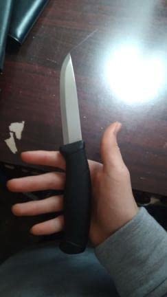 Morakniv Companion Stainless Steel Fixed-Blade Knife with Sheath, 4.1 Inch, Black customer photo 2