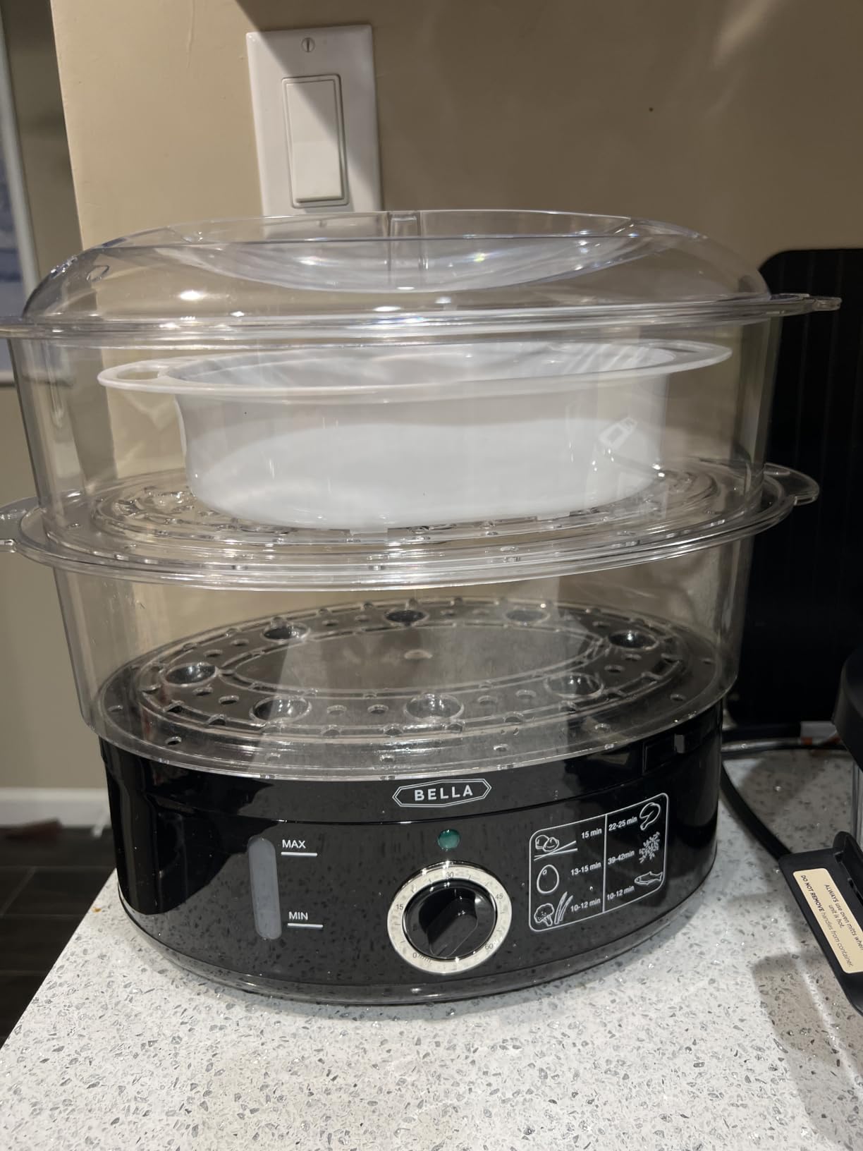 BELLA Two Tier Food Steamer with Stackable Baskets & Removable Base for Fast Simultaneous Cooking - Auto Shutoff & Boil Dry Protection, 7.4 QT, Black customer photo 1