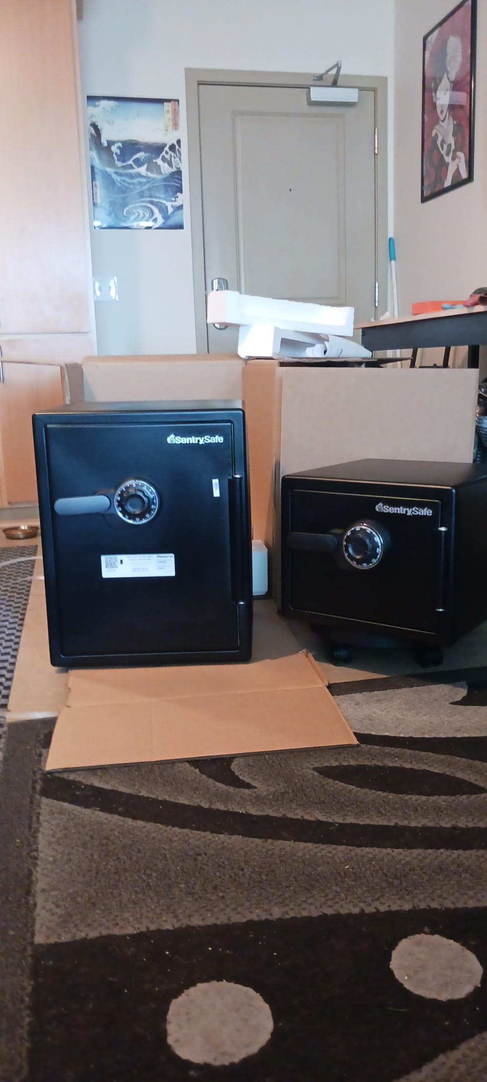 SentrySafe Black Fireproof Waterproof Floor Safe with Dial Combination Lock for Home or Office, 2.05 Cubic Feet, SFW205CWB customer photo 2