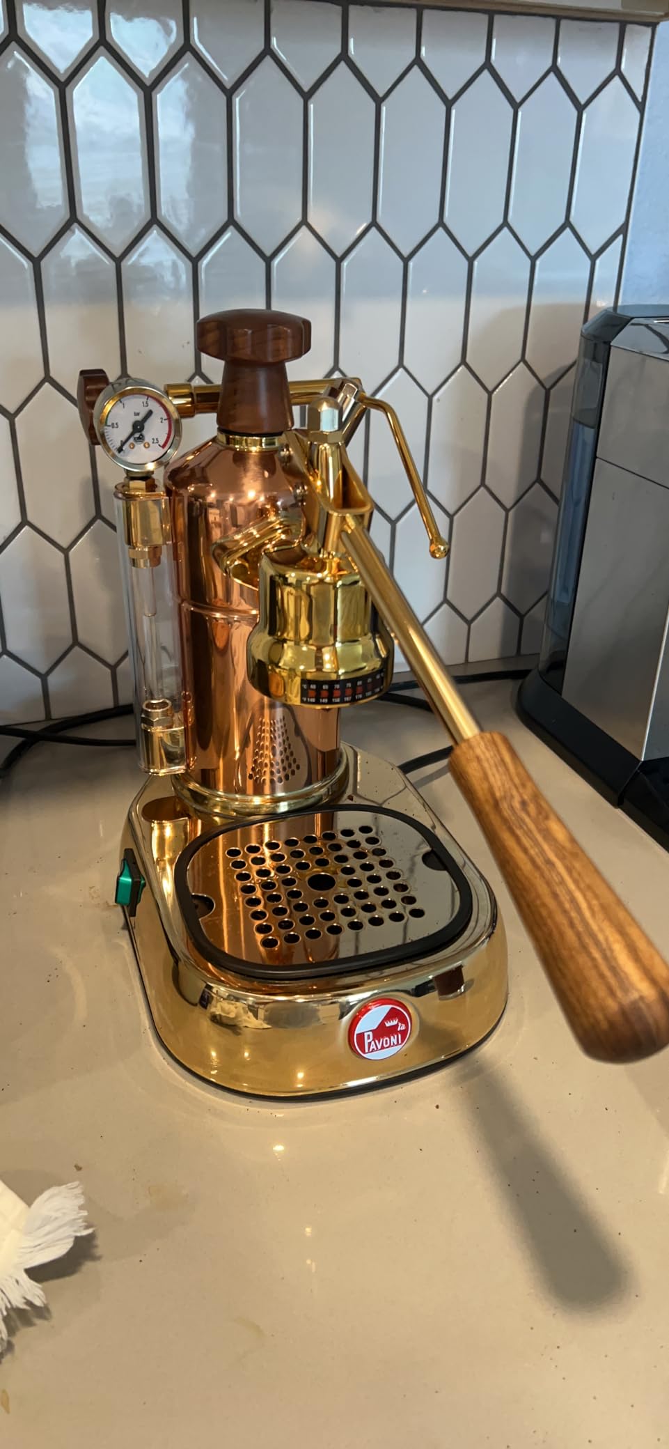 La Pavoni Professional 16-Cup Lever Espresso Machine - Copper and Brass Espresso Maker with Bottomless Portafilter - 38oz Boiler with Pressure Gauge - Manual Lever Operation - Made in Italy customer photo 2