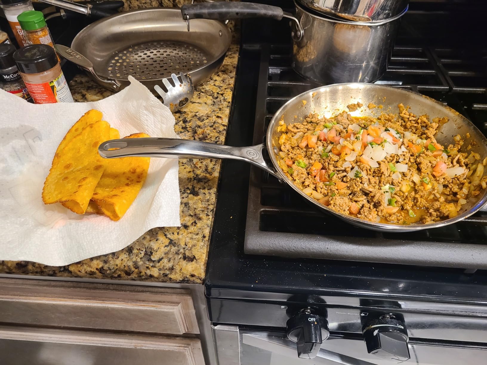 Le Creuset Tri-Ply Stainless Steel 10-Inch Fry Pan customer photo 1