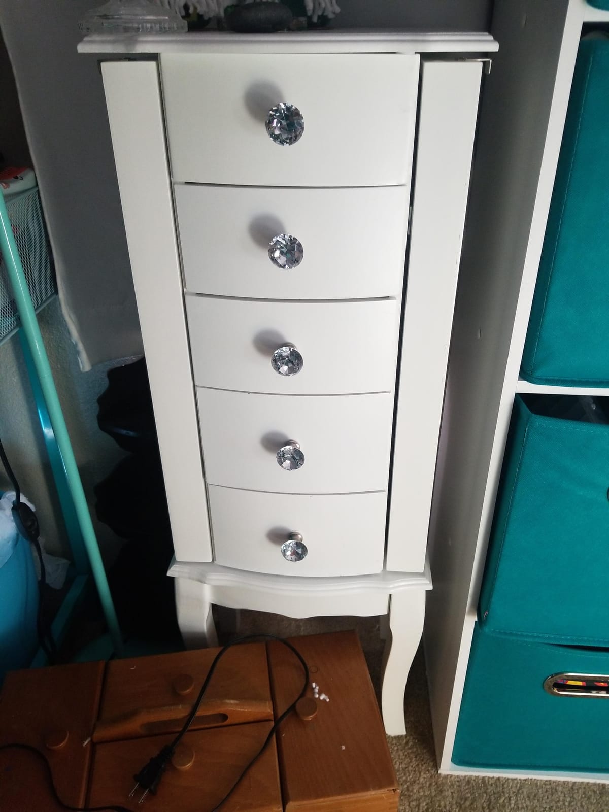 Powell Furniture Jewelry Armoire, White, 13