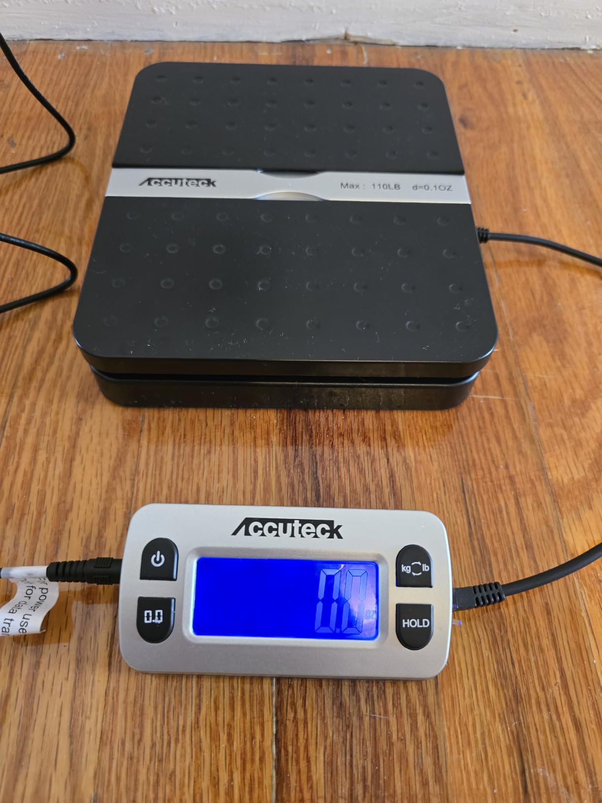 ACCUTECK 8580 High Capacity 110 Lbs High Accuracy 0.1OZ Digital Postal Scale with Remote Display, Batteries and USB Cable and AC Adapter Included customer photo 2