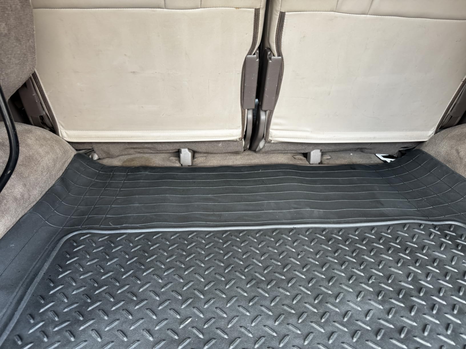 Heavy Duty Cargo Liner Floor Mat-All Weather Trunk Protection, Trimmable to Fit & Durable HD Rubber Protection for Car SUV Sedan Auto customer photo 2