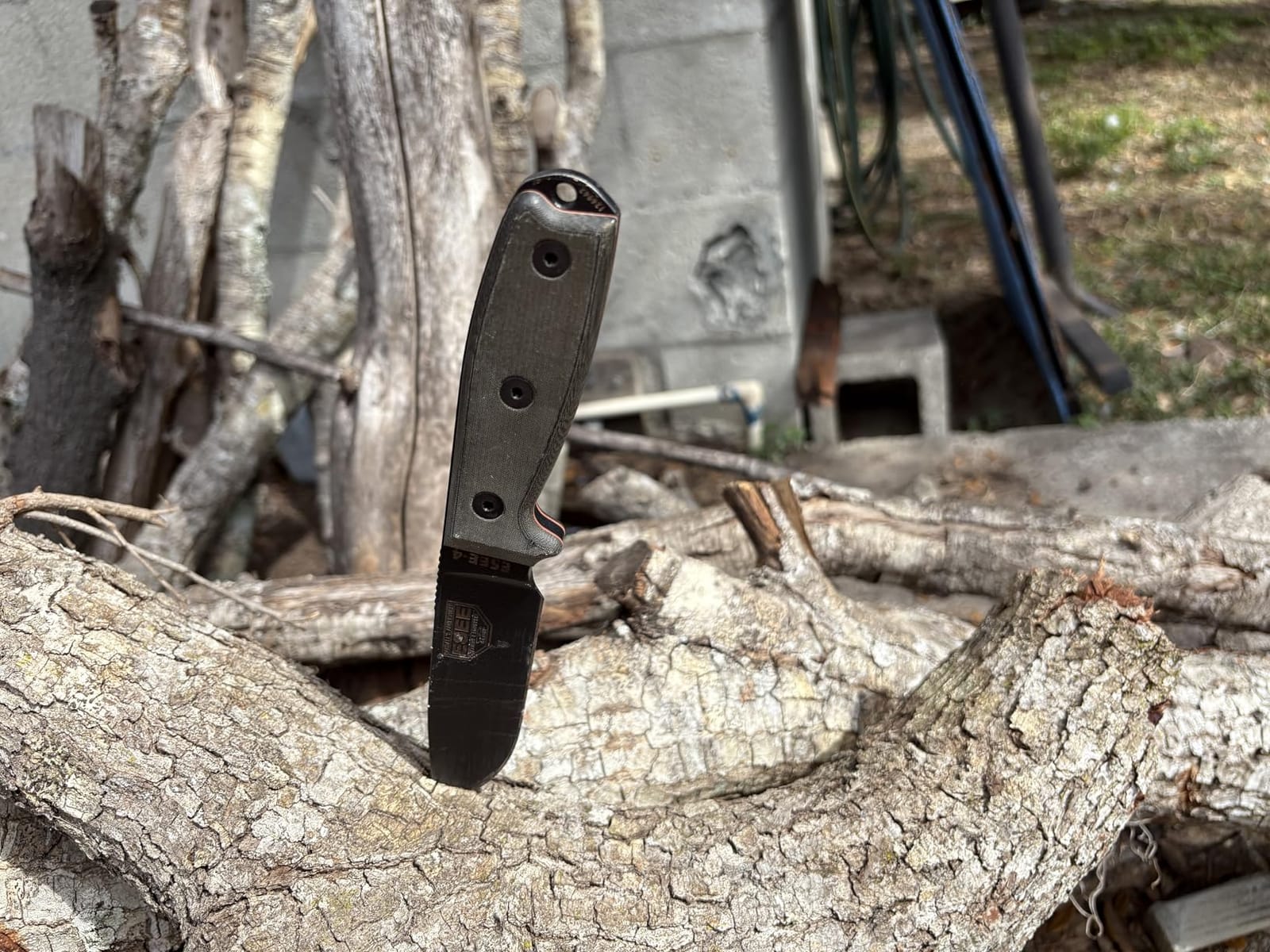 ESEE 4P Survival Knife - Field Tested Fixed Blade Knife with Molded Polymer Sheath & Clip Plate, Full Tang, Plain Edge - Durable Outdoor Camping Blade with Sheath for Survival customer photo 1