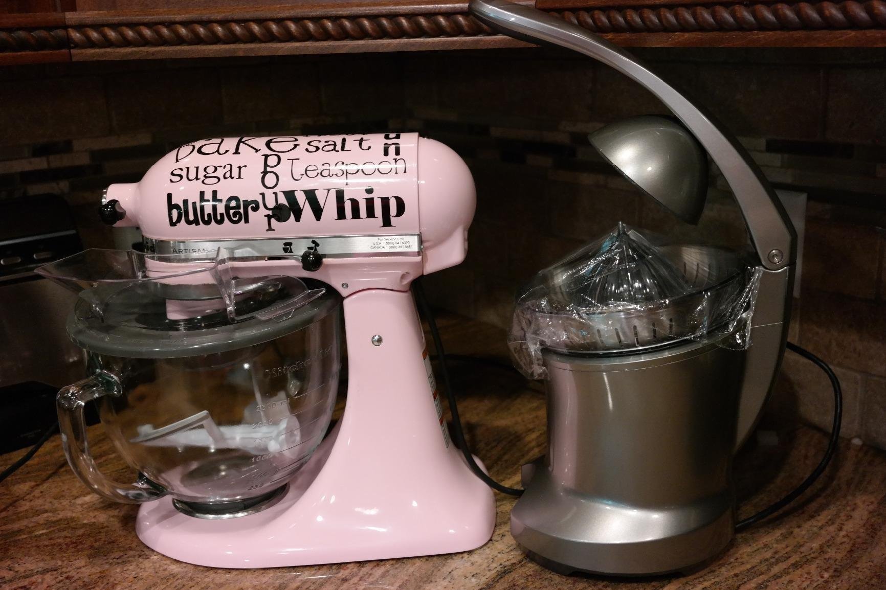 Breville BCP600SIL, Citrus Press Motorized Juicer Machine, Silver | Easily squeeze fresh citrus juice with an automatic motor and one-size-fits-all cone for oranges, lemons and grapefruit customer photo 2