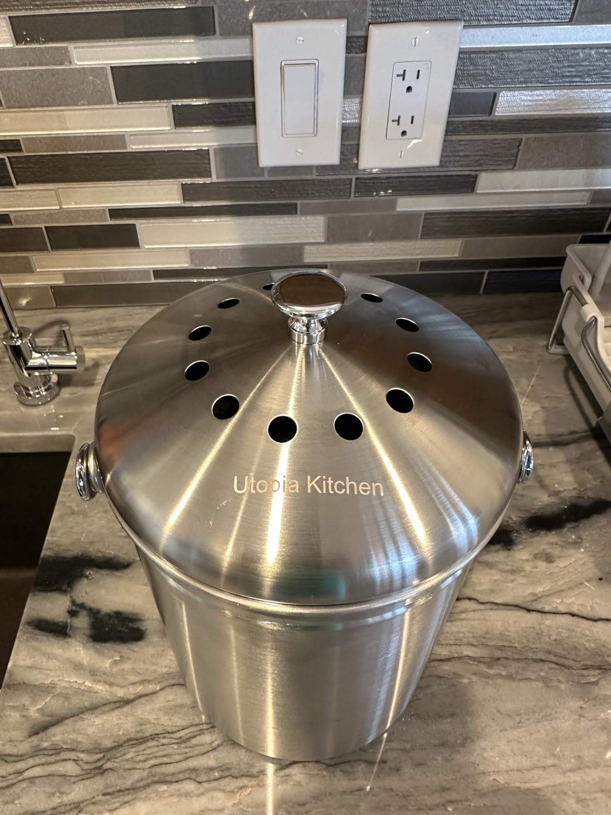 Utopia Kitchen Countertop Compost Bin 1.3 Gallon, Stainless Steel, Silver | Odorless countertop compost bin with charcoal filter customer photo 2
