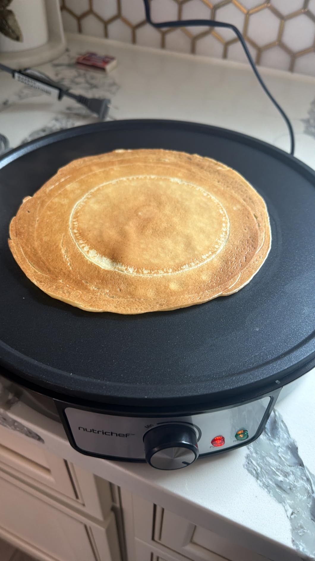 NutriChef Electric Crepe Maker & Griddle Cooktop - Nonstick 12 Inch Aluminum Hot Plate with LED Indicator Lights & Adjustable Temperature Control customer photo 2