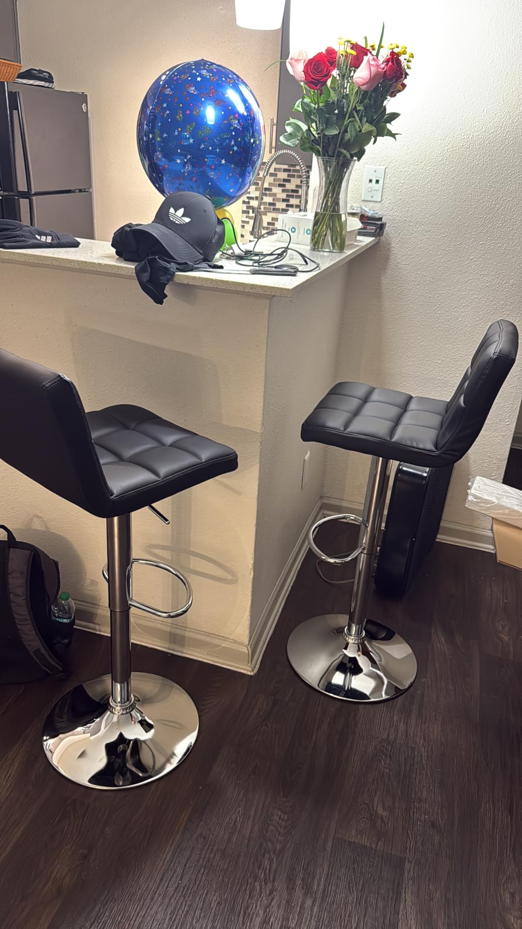 Homall Bar Stools Modern PU Leather Adjustable Swivel Barstools, Armless Hydraulic Kitchen Counter Bar Stool Extra Height Square Island Barstool with Back Set of 2 (Leather, Black) customer photo 2