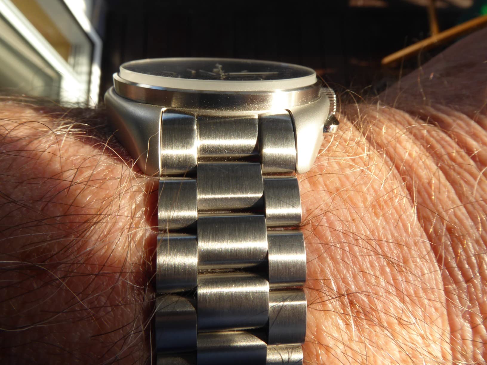 Bulova Men's Archive Series Lunar Pilot 6-Hand Chronograph High Performance Quartz Stainless Steel, Sapphire Crystal Style: 96B258 customer photo 1