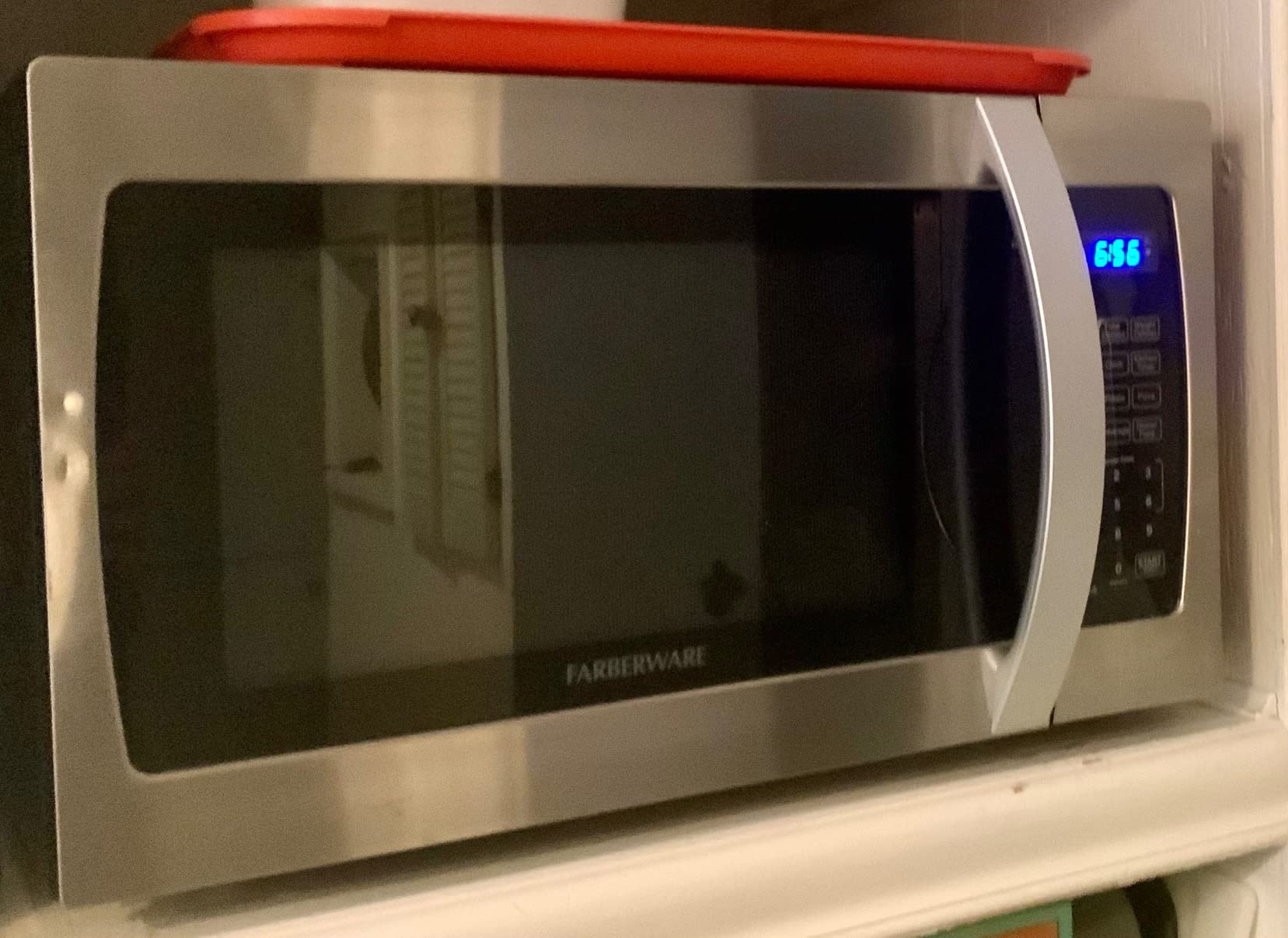 Farberware 1.1 Cu. Ft. Countertop Microwave Oven - 1000 Watts Power, Auto Cook Settings, Defrost, Easy Clean and Child Safety Lock - Stainless customer photo 1