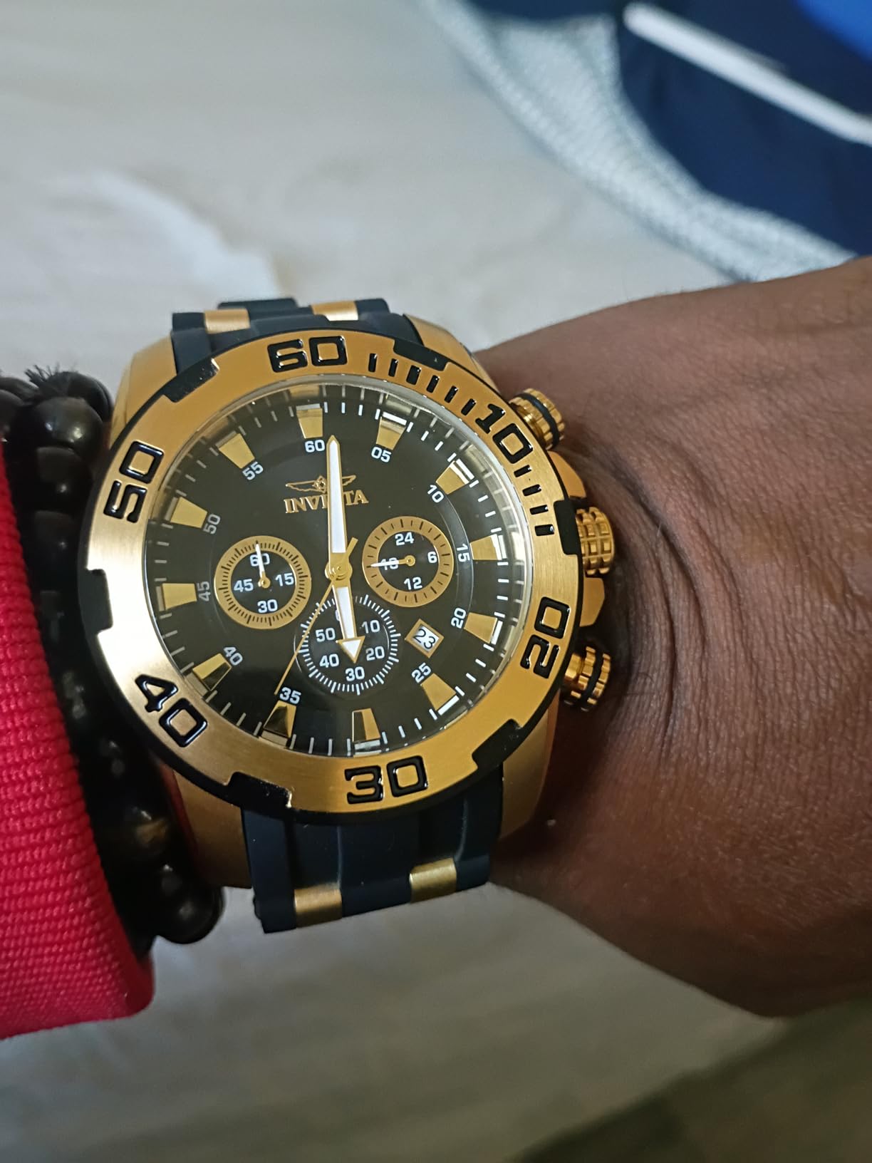 Invicta Men's 22340 Pro Diver Analog Display Quartz Black Watch customer photo 2