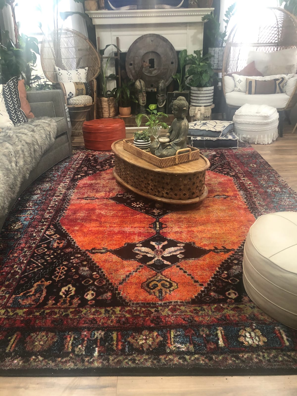 SAFAVIEH Vintage Hamadan Collection Area Rug - 8' x 10', Orange & Multi, Oriental Traditional Persian Design, Non-Shedding & Easy Care, Ideal for High Traffic Areas in Living Room, Bedroom (VTH217B) customer photo 2